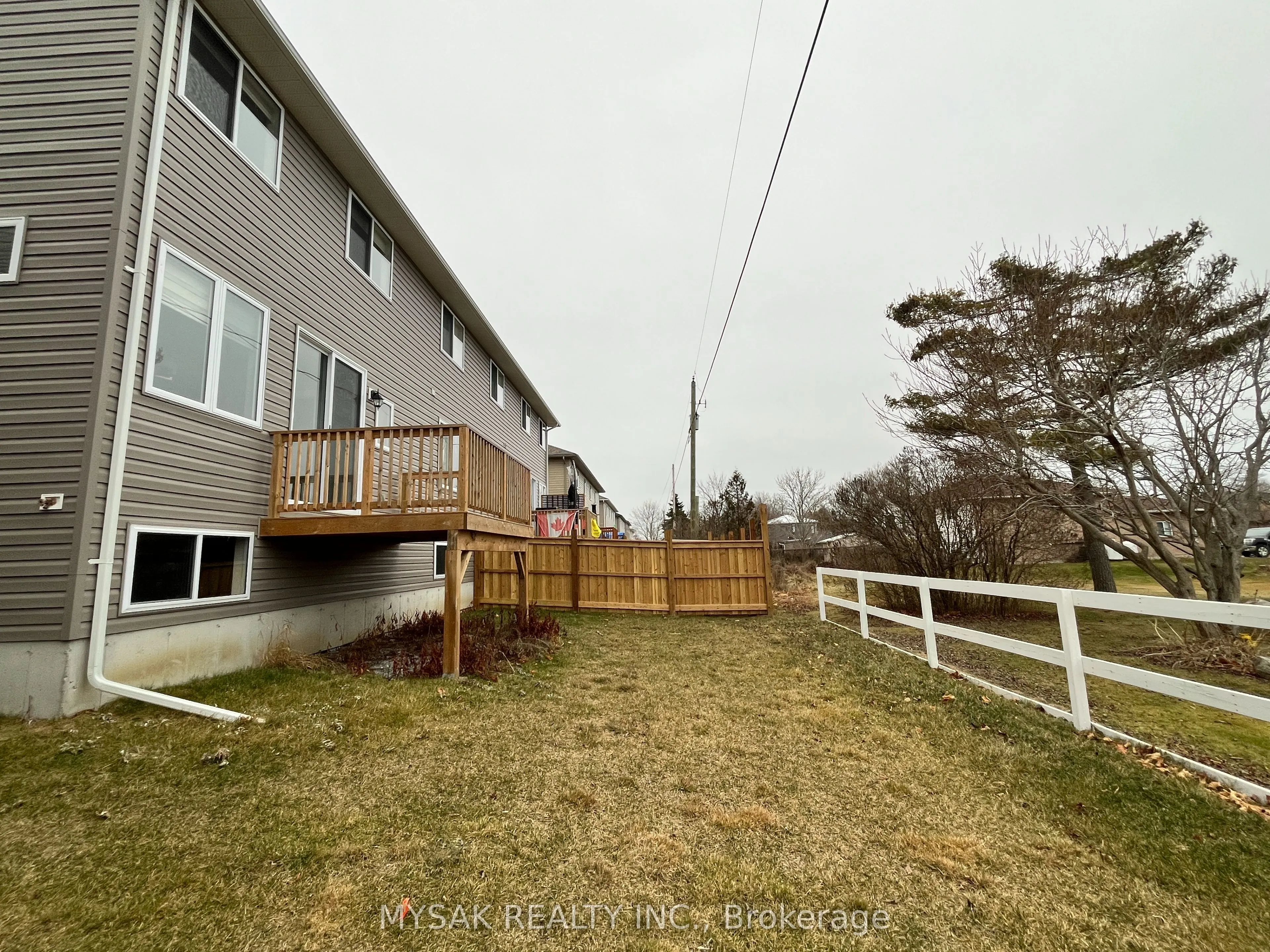 28 Rabbit Road