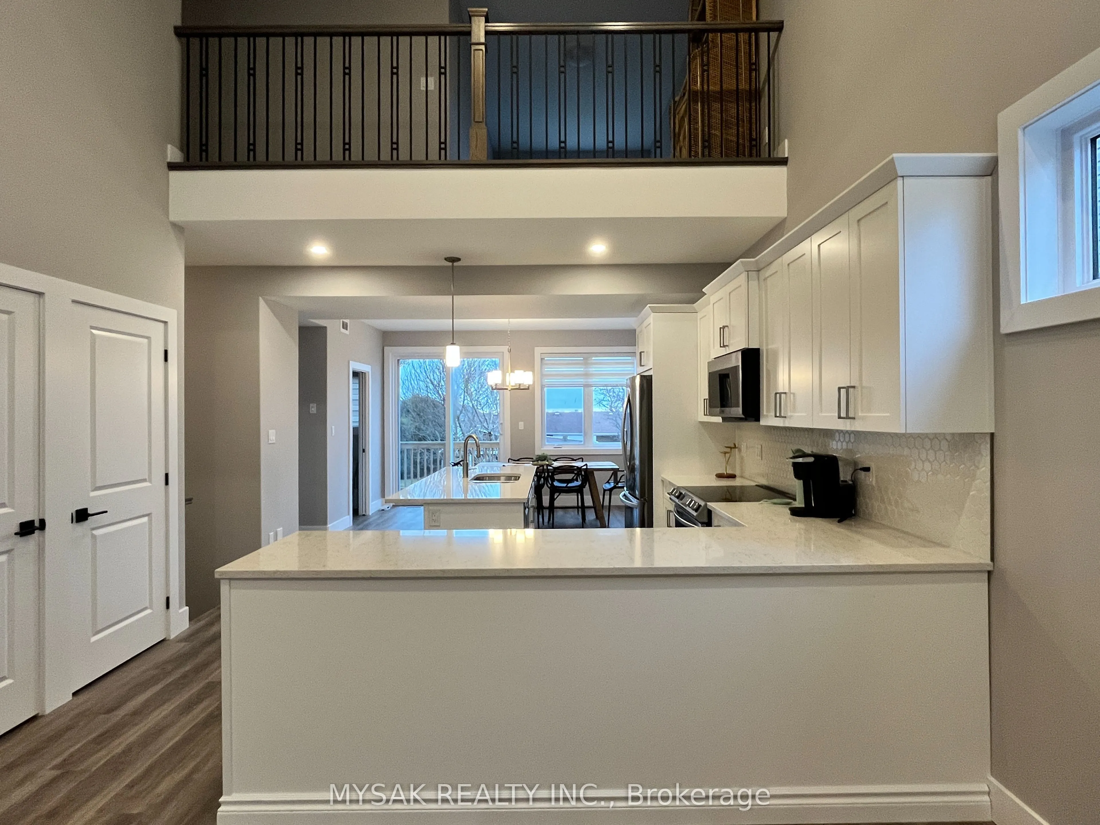 28 Rabbit Road