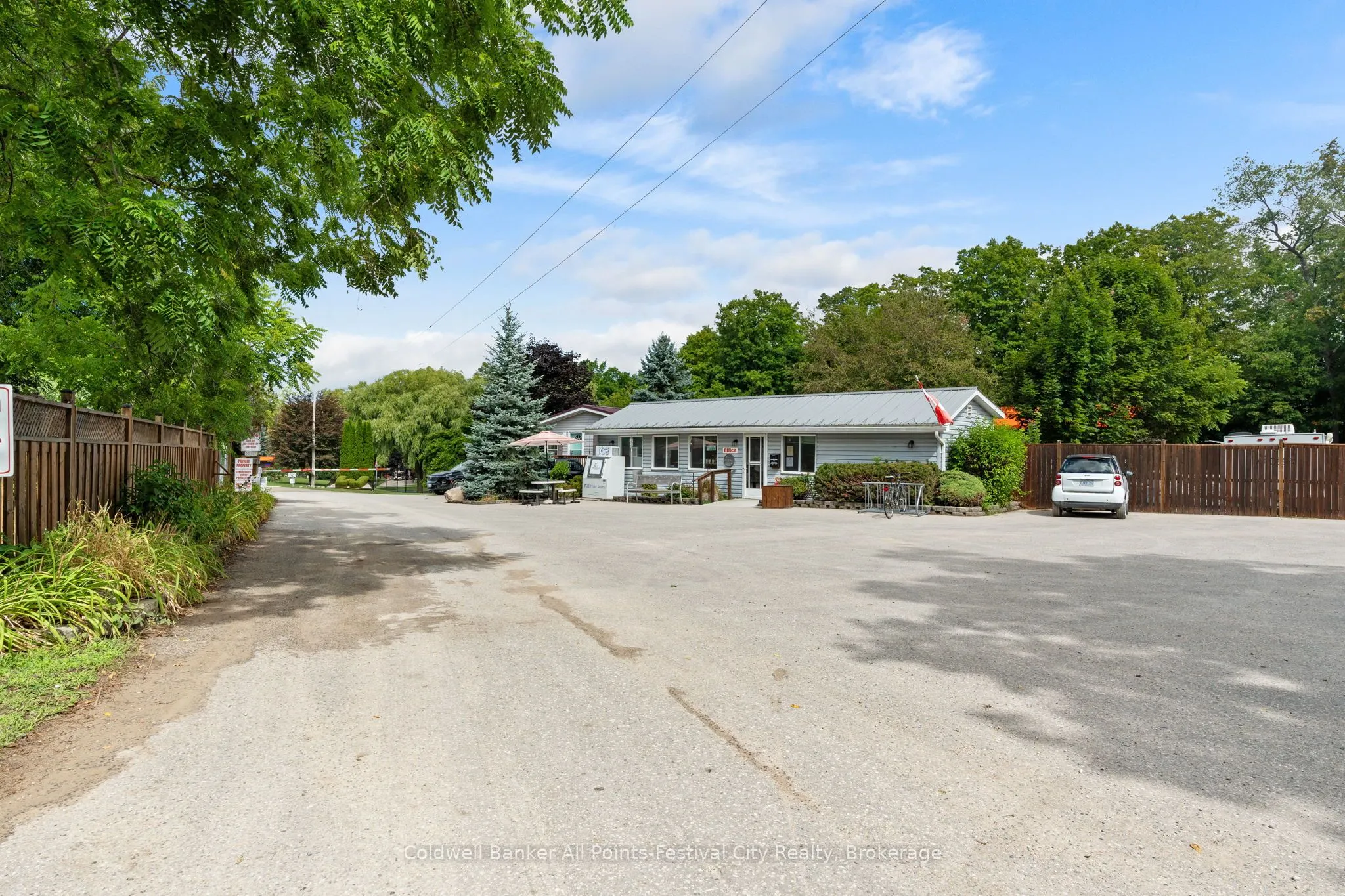 277 Shady Lane