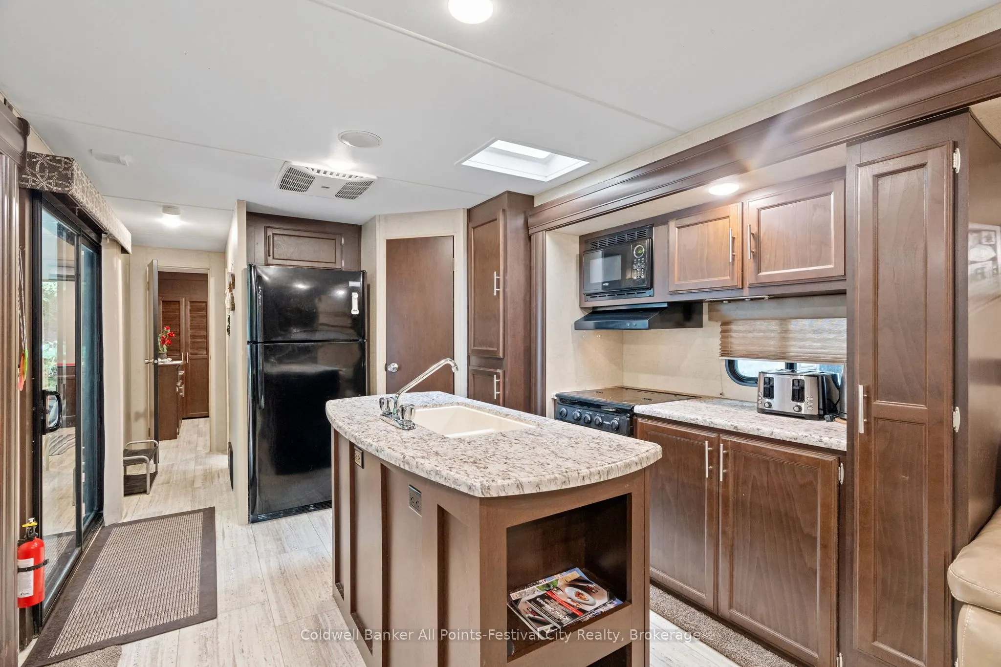 277 Shady Lane