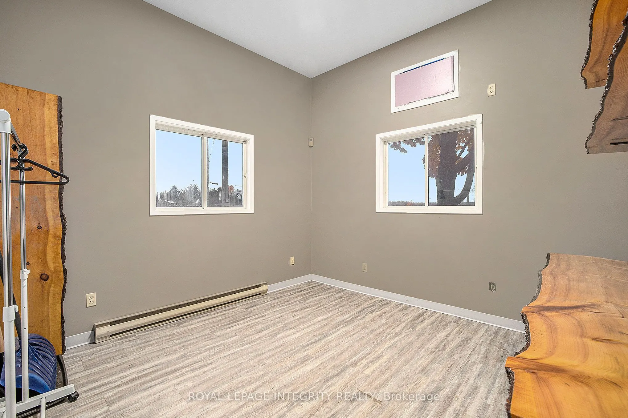 2 & 12 NORTH Street N