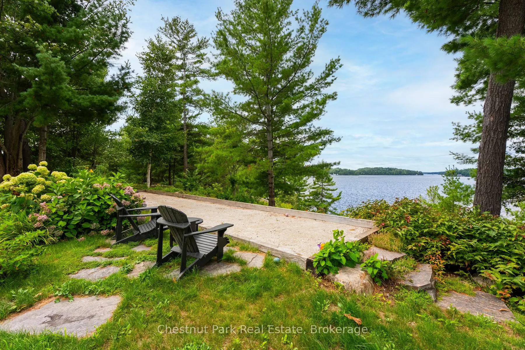 1 Onaway Island