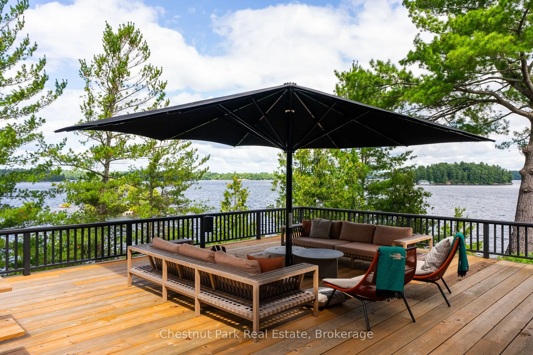 1 Onaway Island
