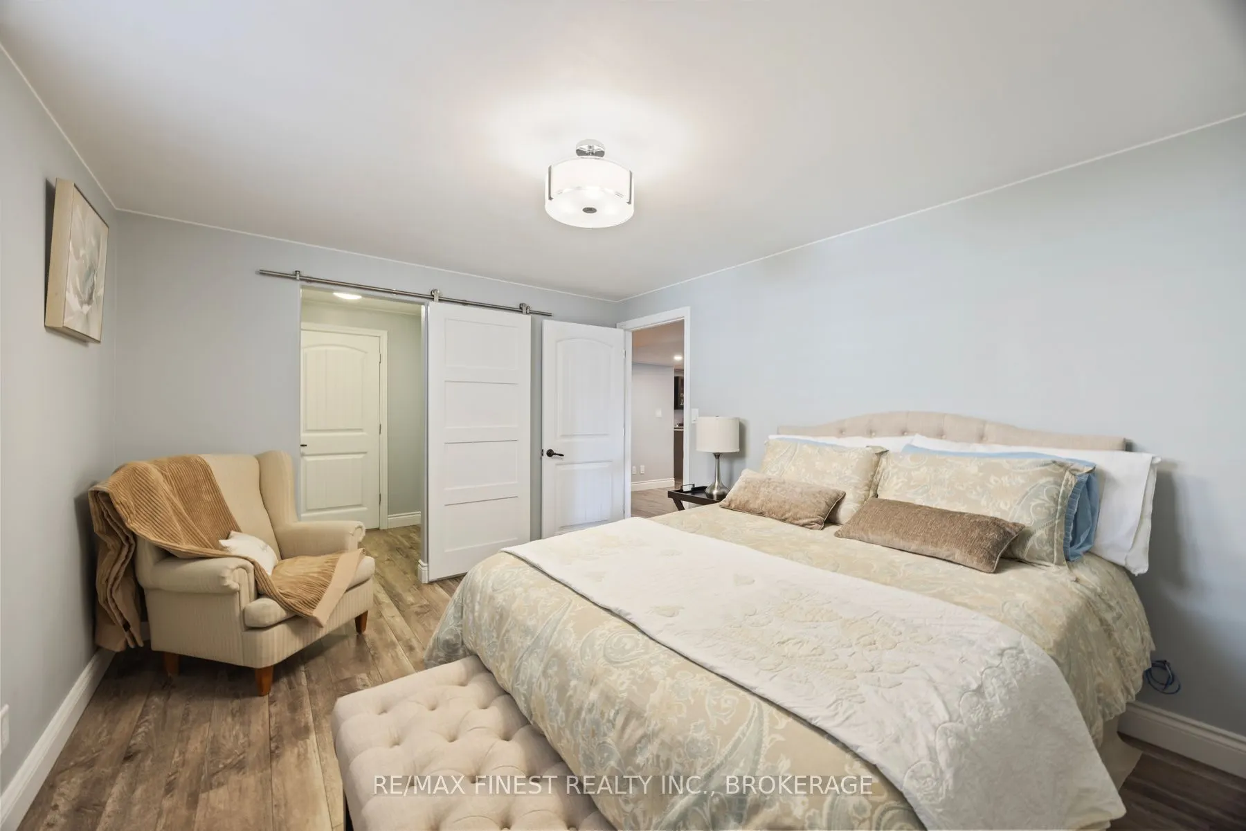 1231 Lisbon Place