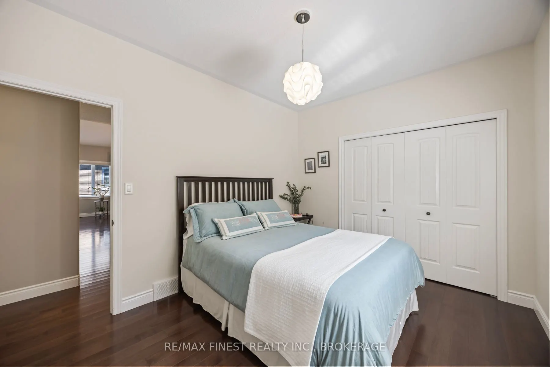 1231 Lisbon Place