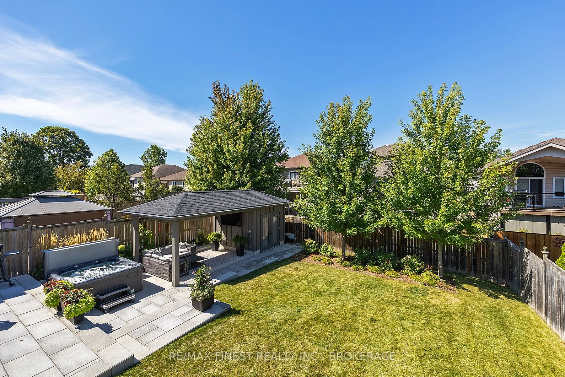 1231 Lisbon Place