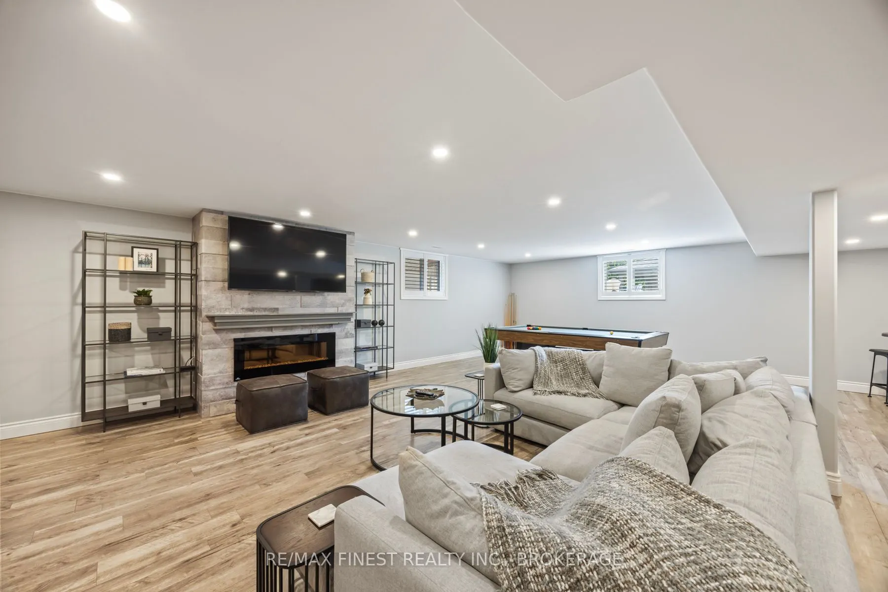 1231 Lisbon Place