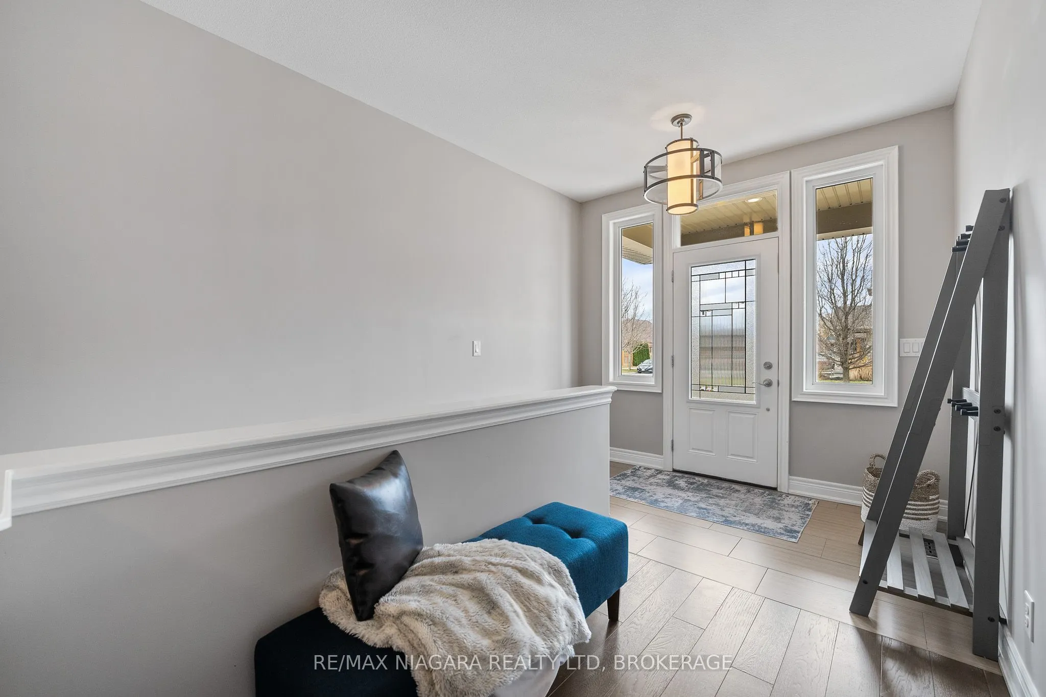 86 PARKSIDE Drive