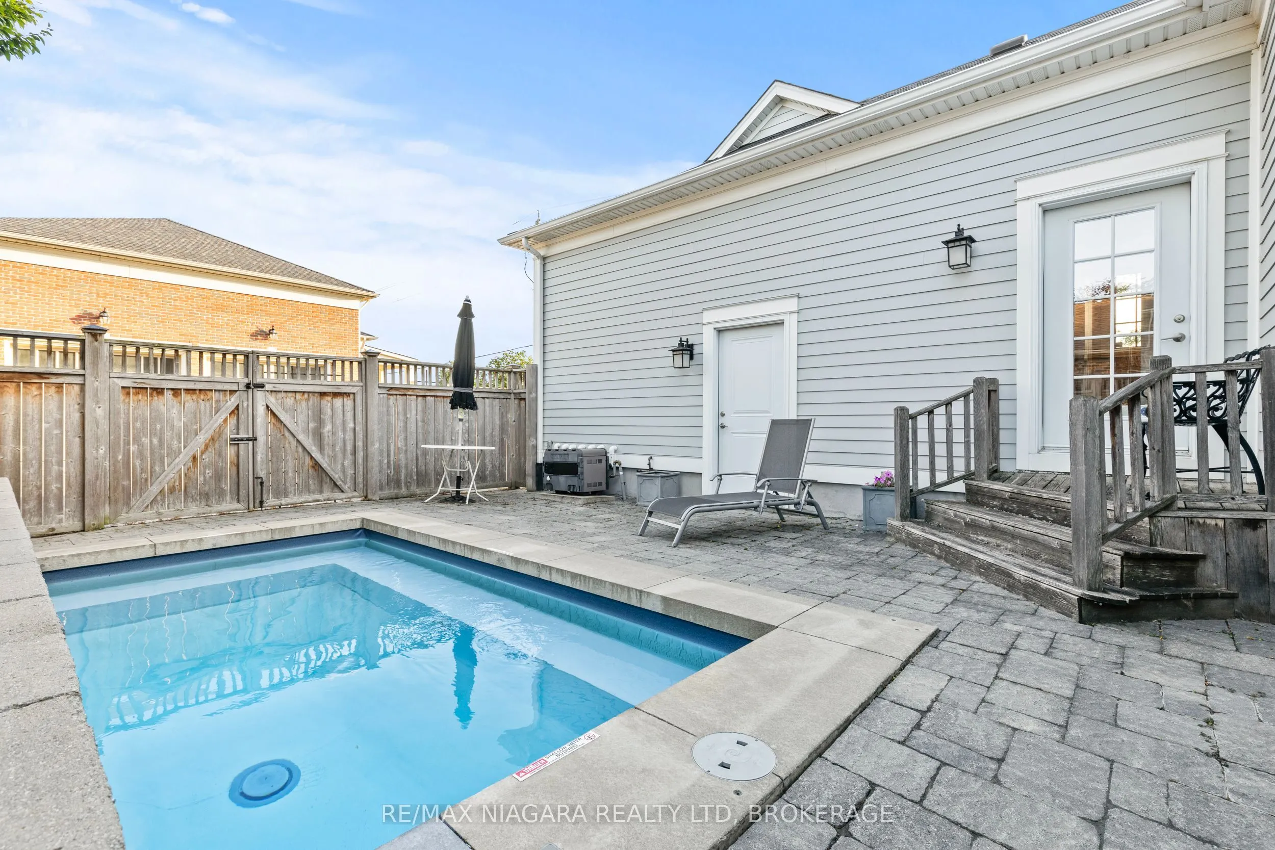 39 COLONEL COHOE Street