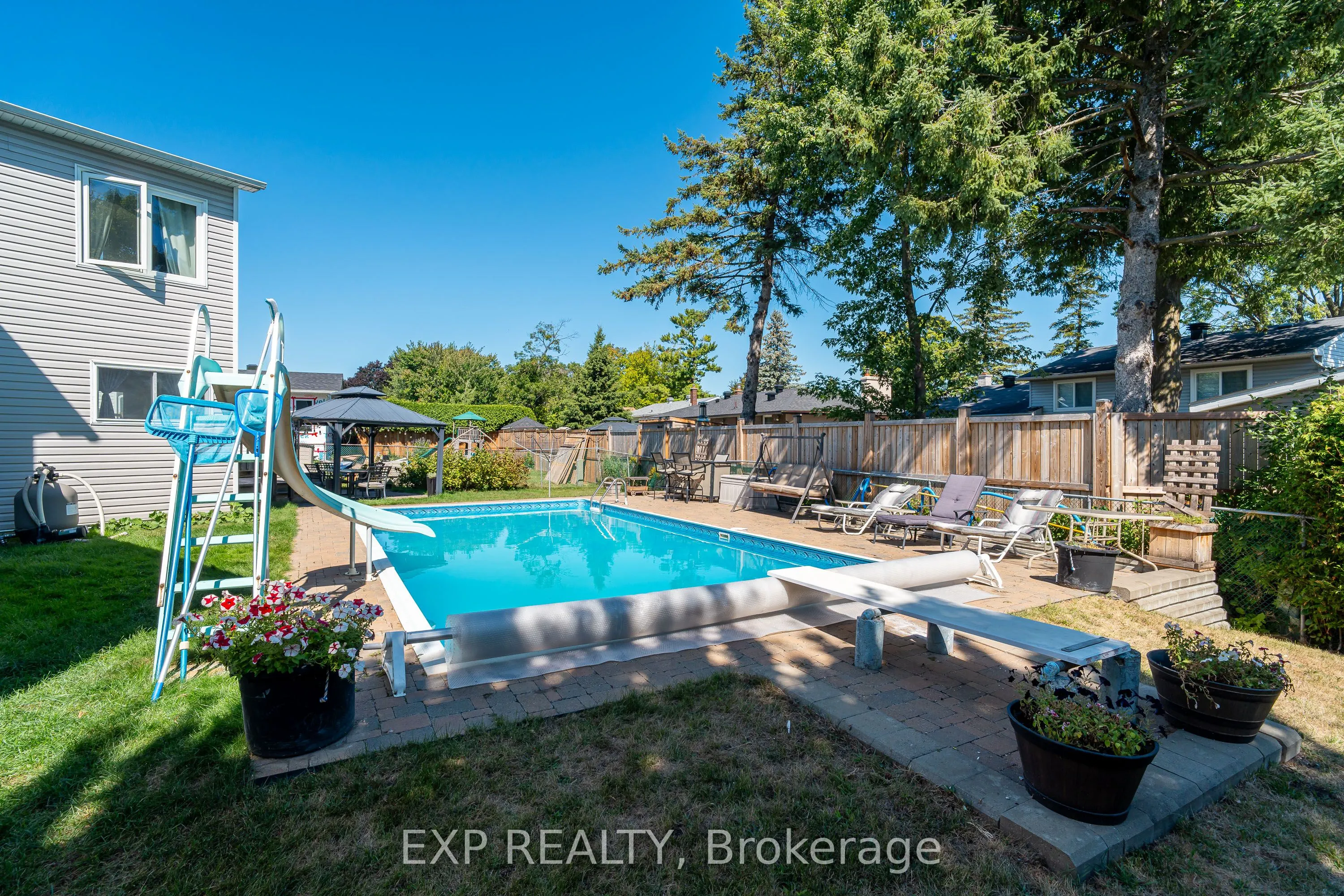 36 Keewatin Crescent