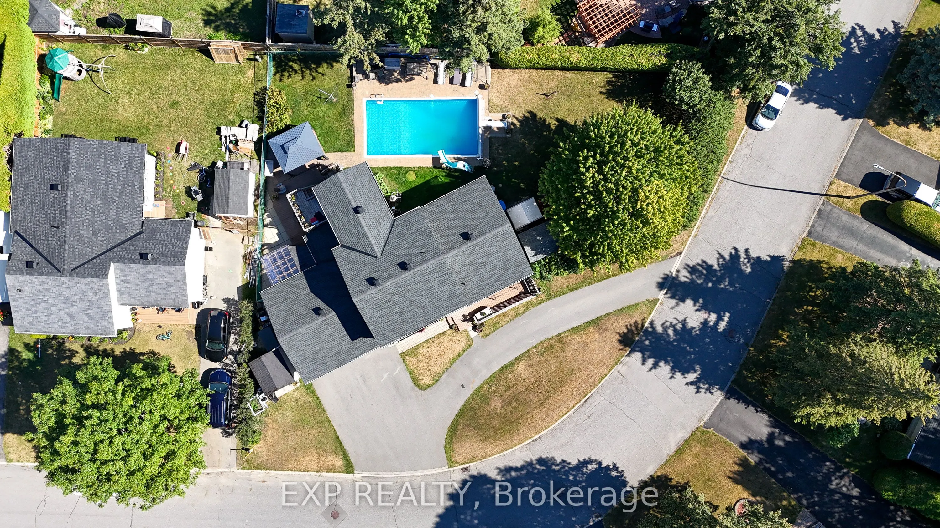 36 Keewatin Crescent