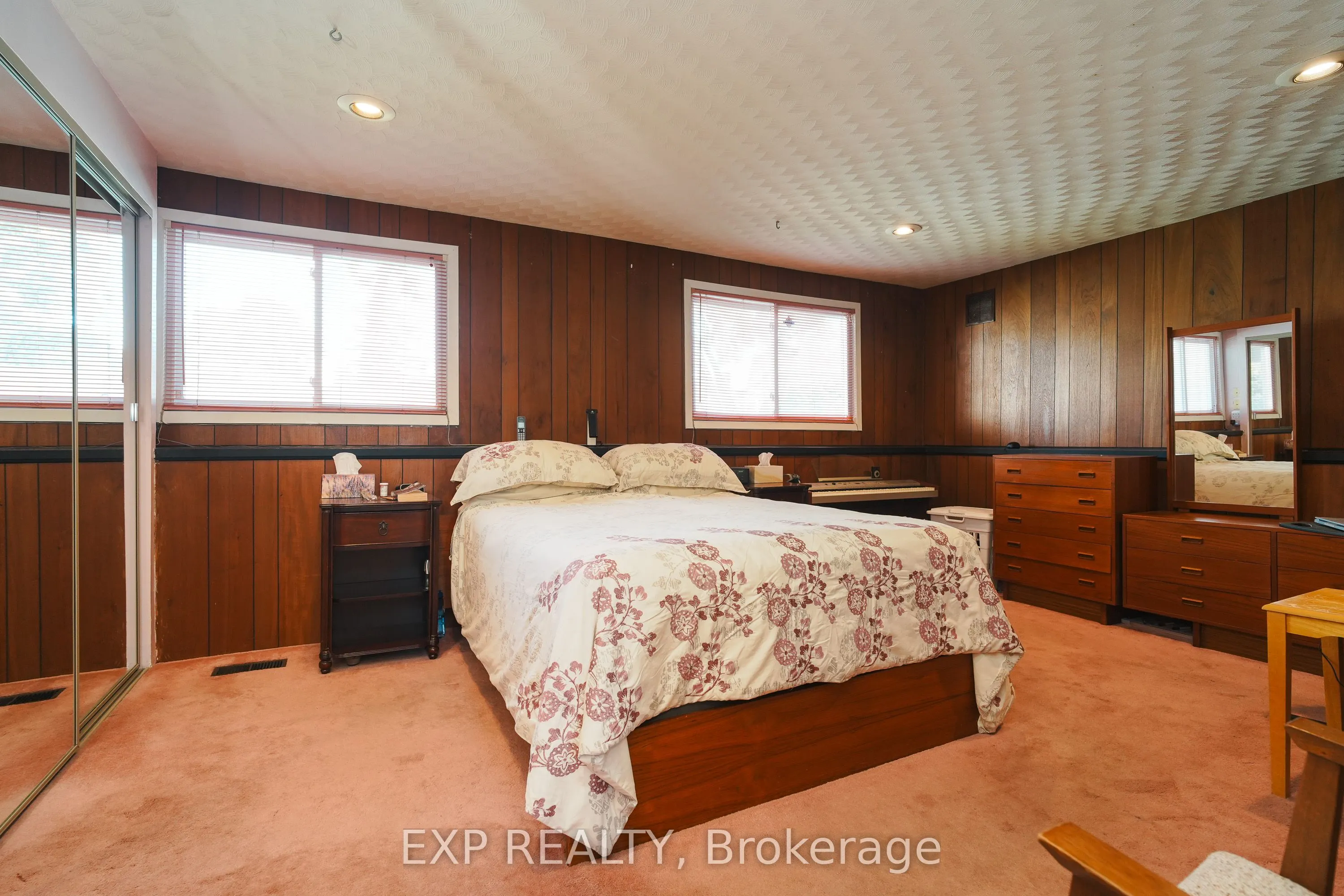 36 Keewatin Crescent