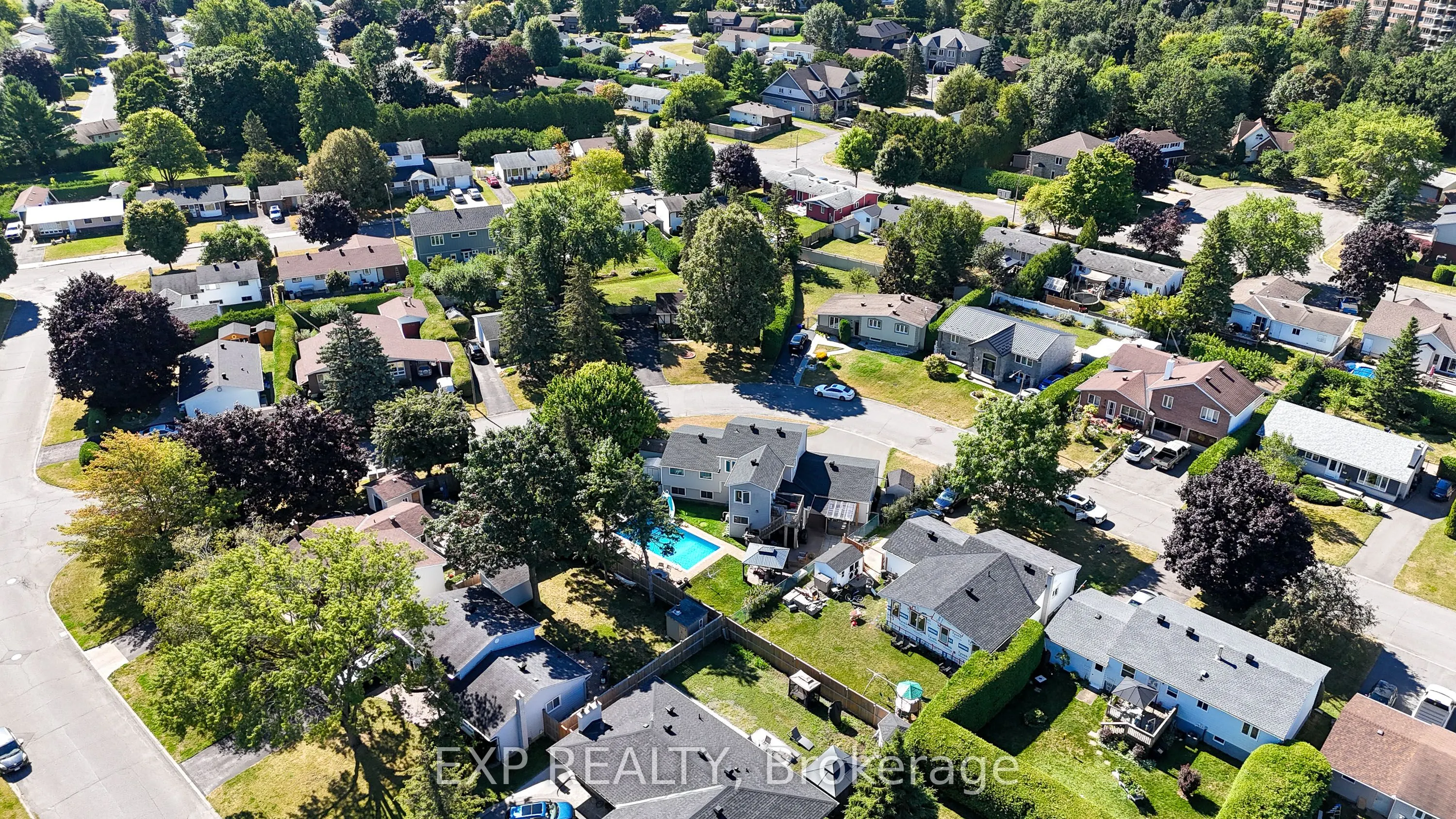 36 Keewatin Crescent