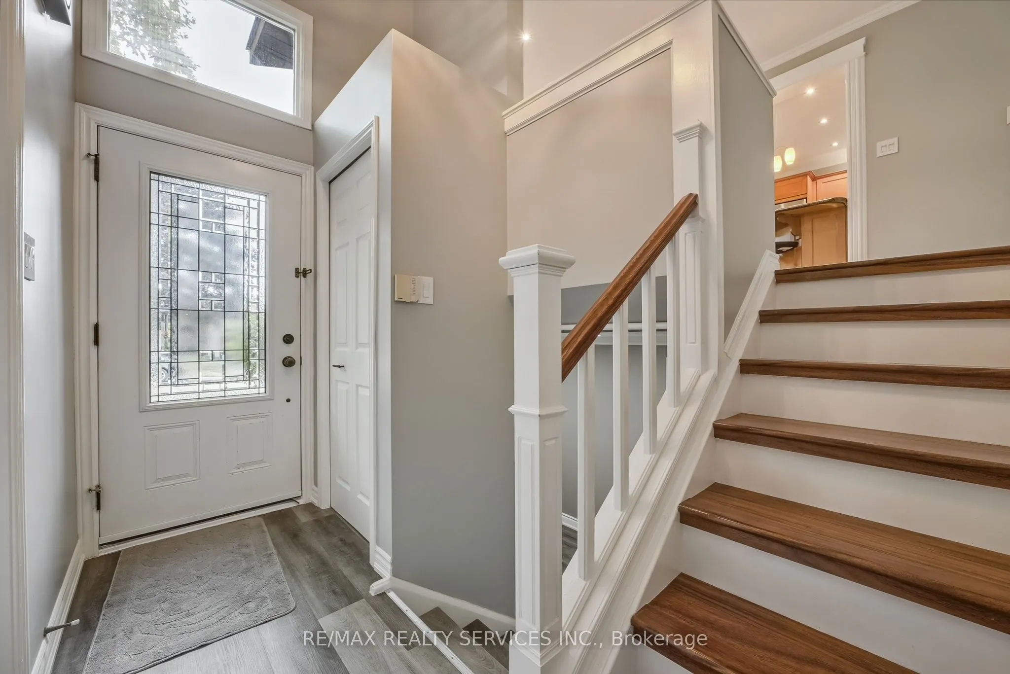 67 Westbury Crescent
