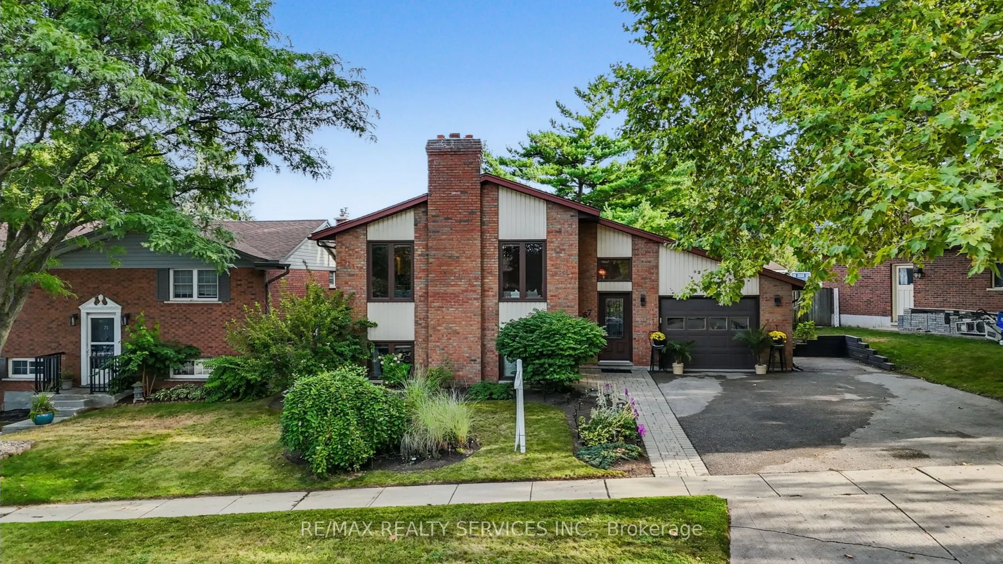 67 Westbury Crescent