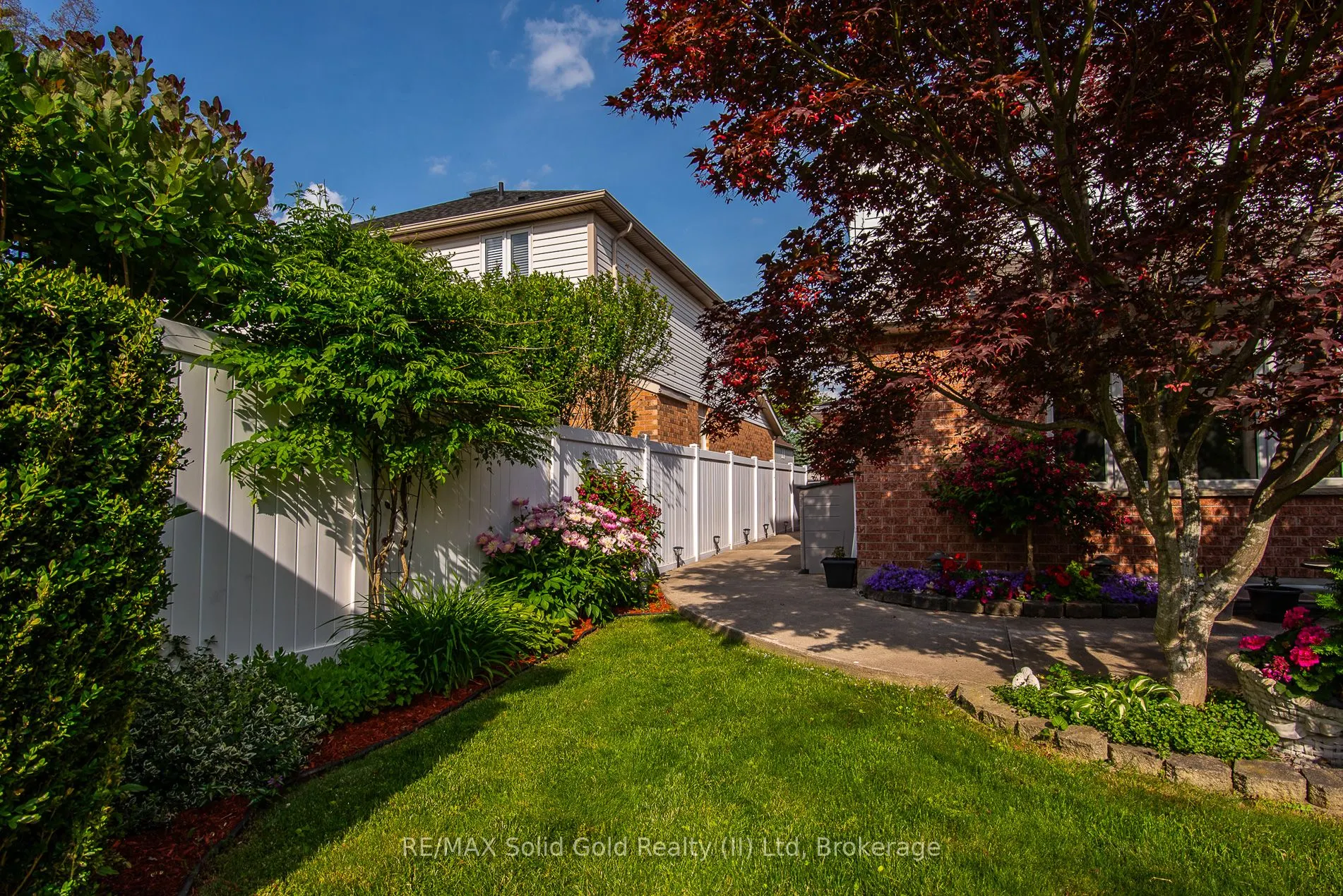 110 Deer Ridge Drive