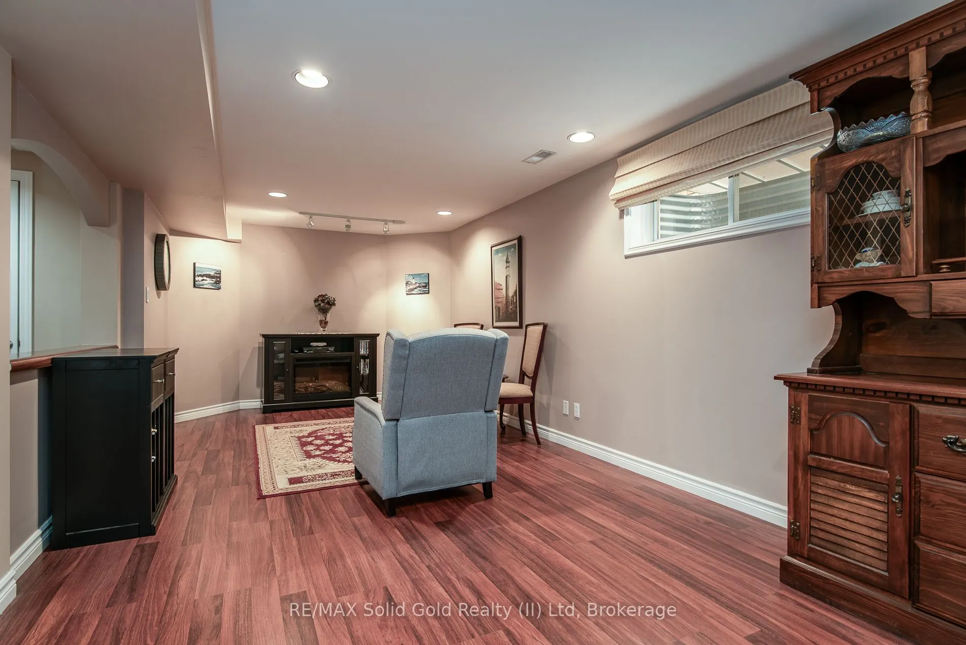 110 Deer Ridge Drive