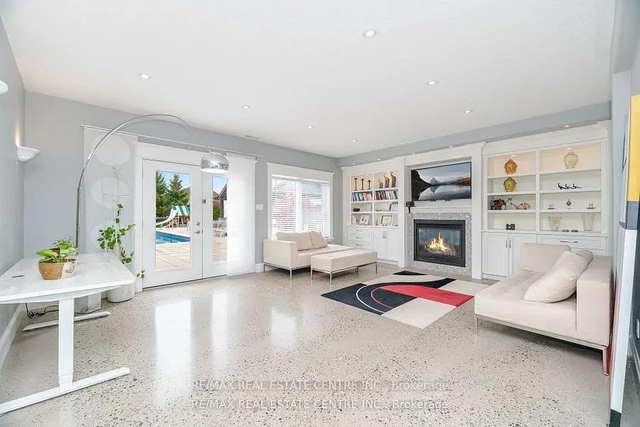 86 Canters Close