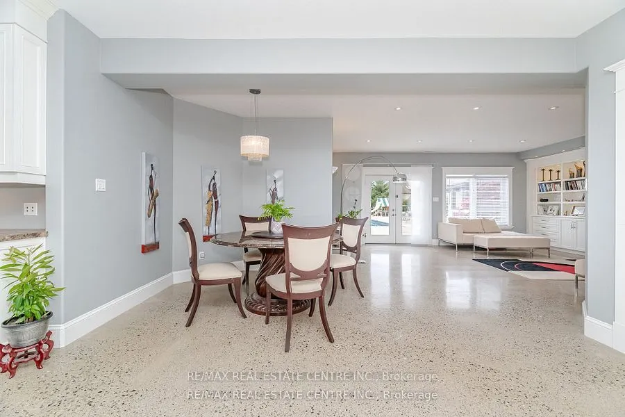 86 Canters Close