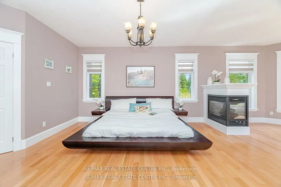 86 Canters Close