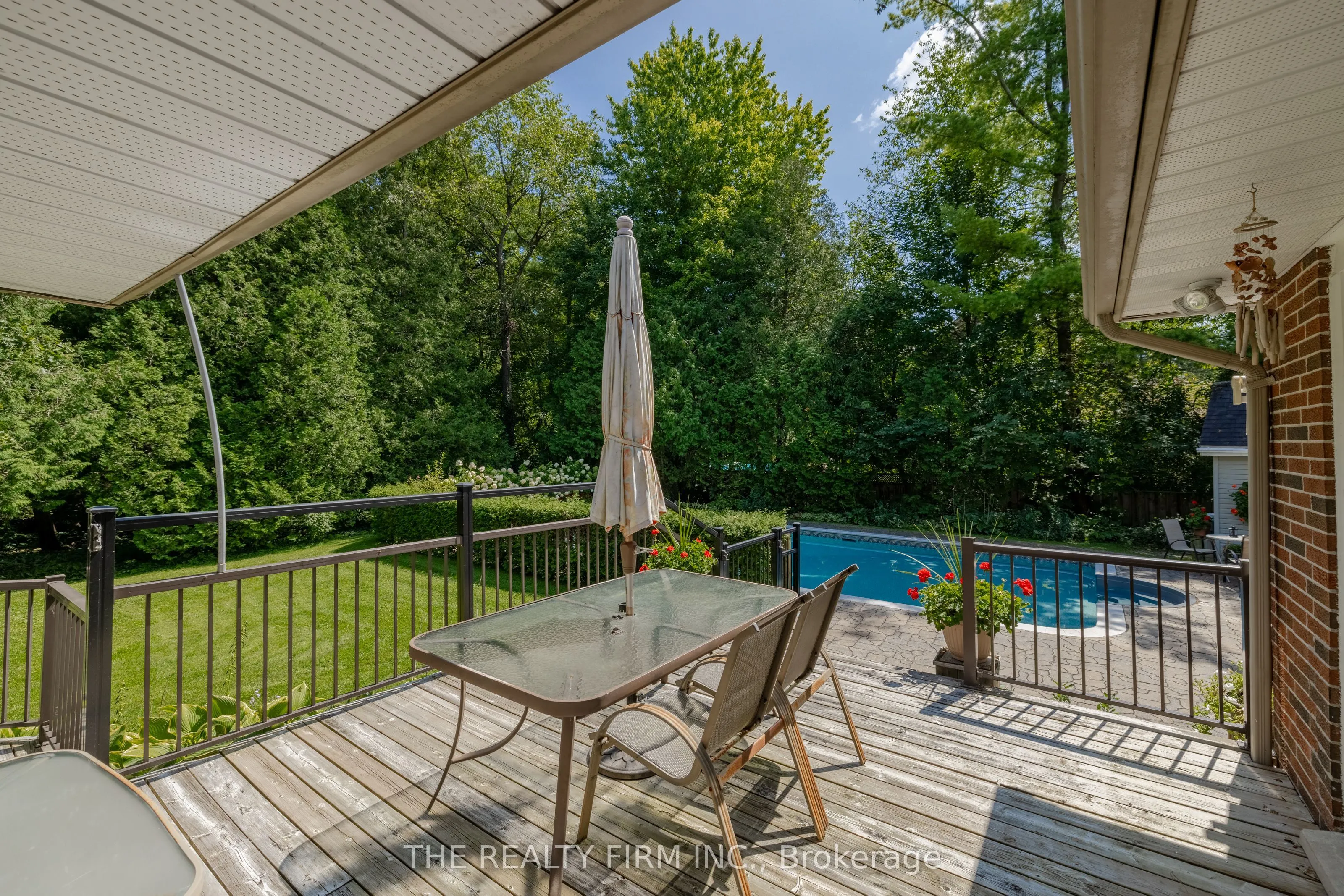 2294 Harris Road
