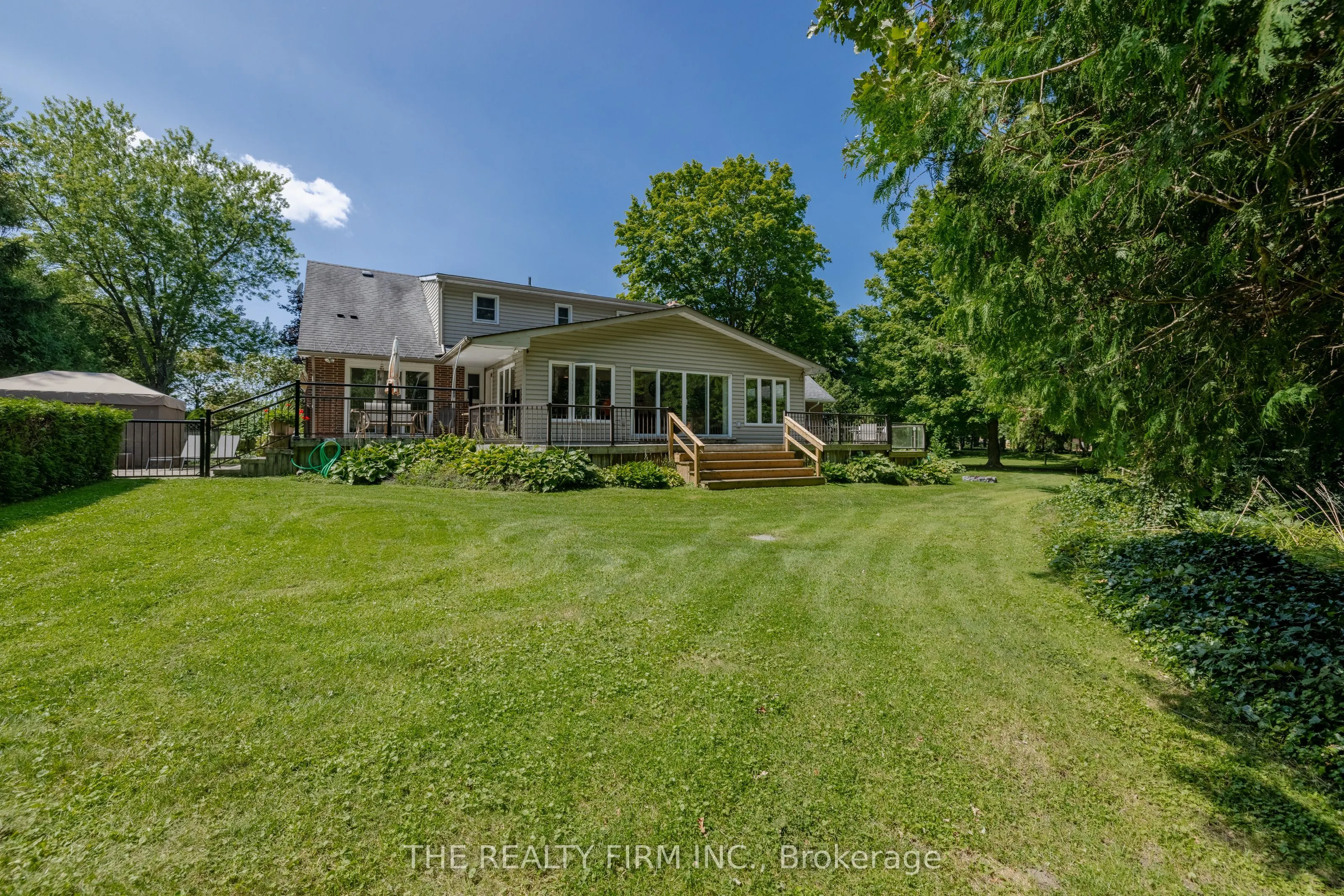 2294 Harris Road