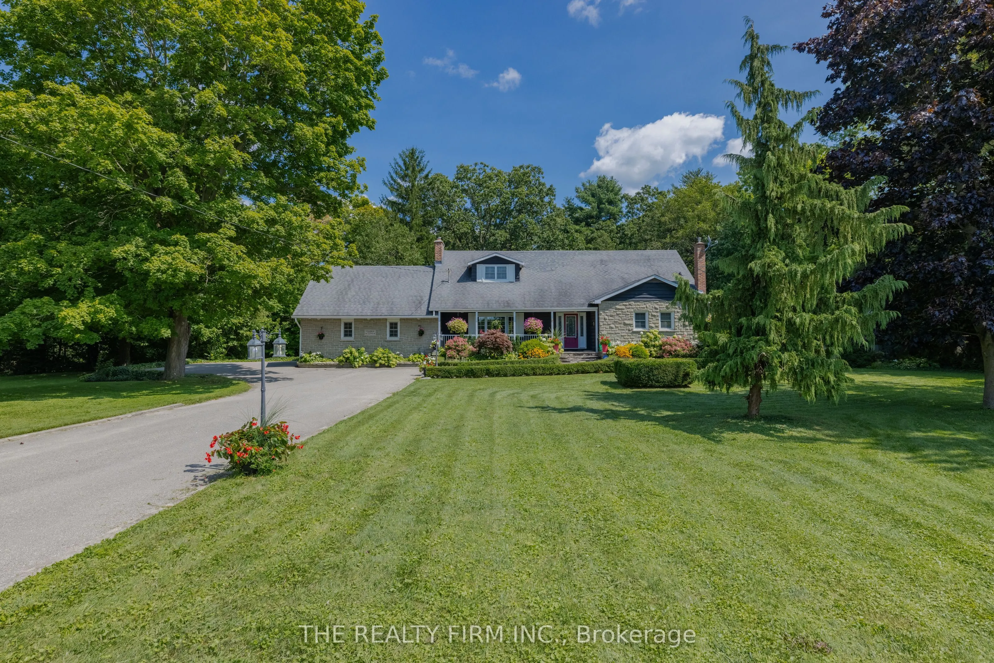 2294 Harris Road