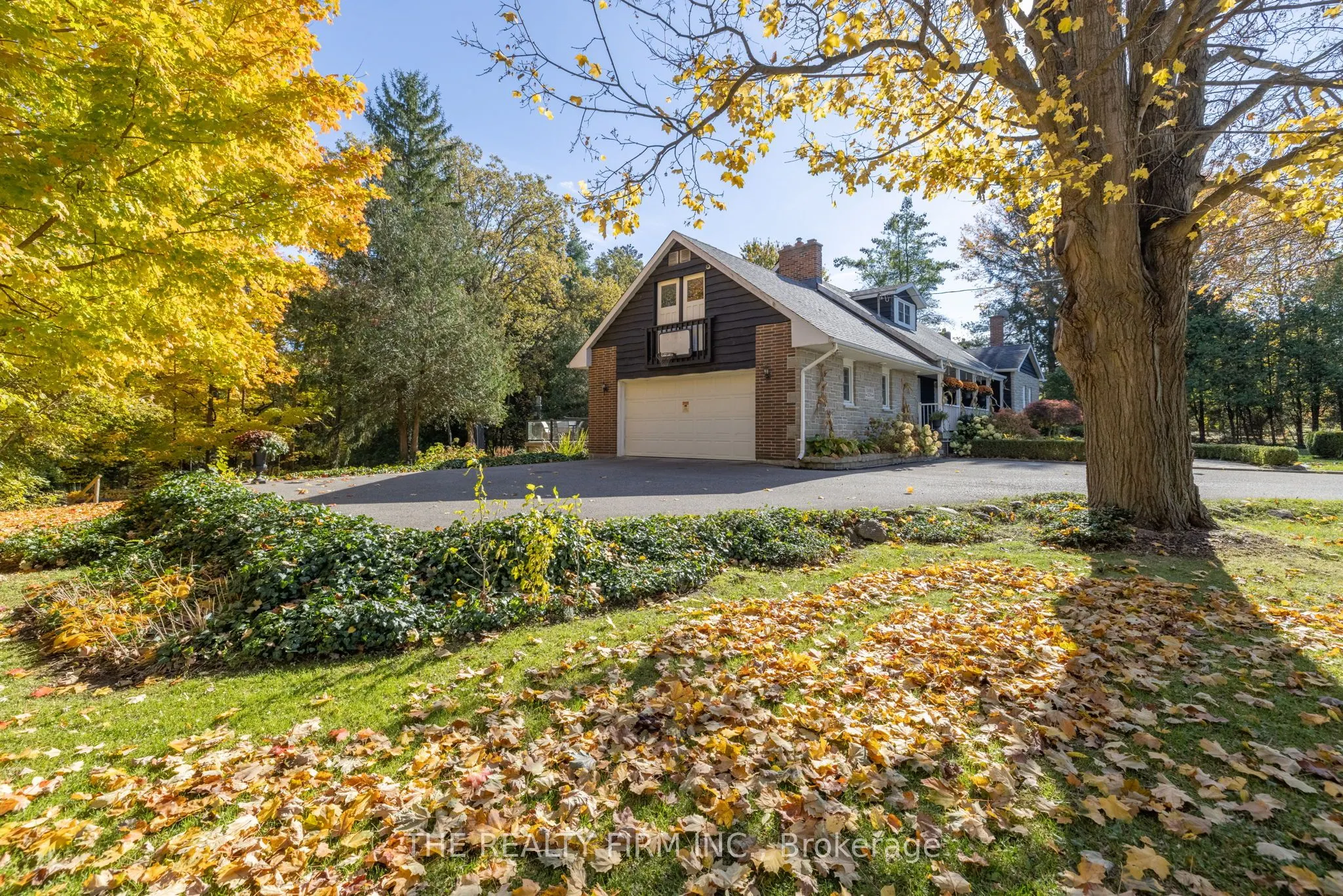 2294 Harris Road