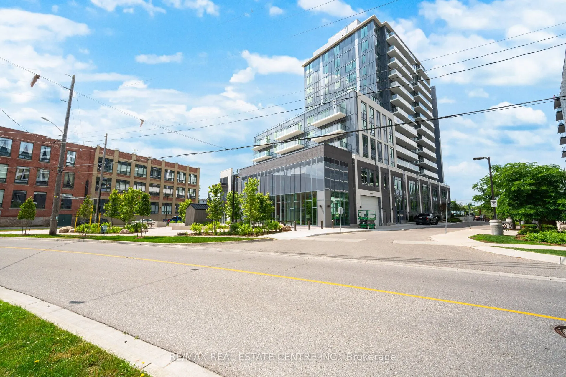 93 Arthur Street South S, #1002
