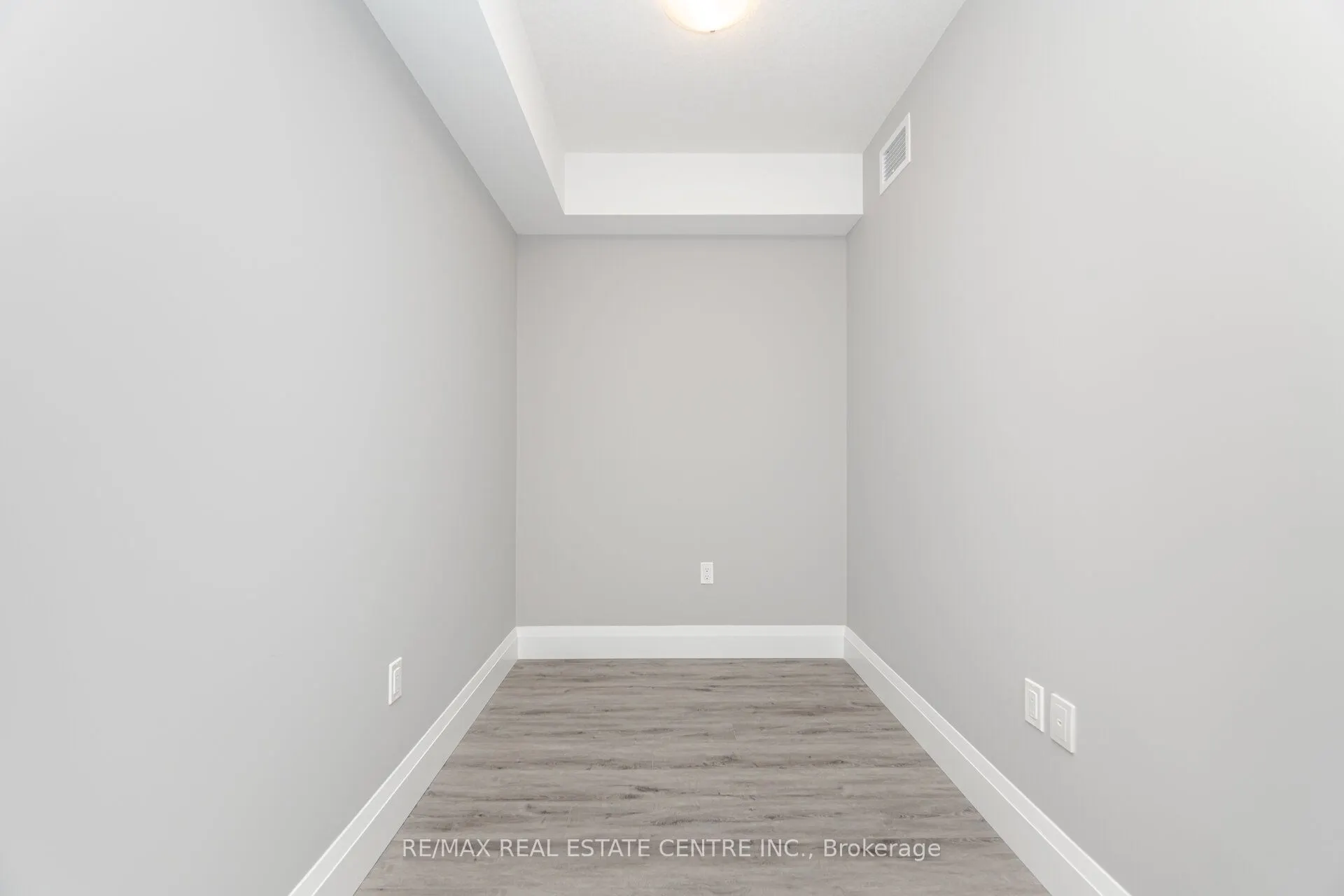 93 Arthur Street South S, #1002