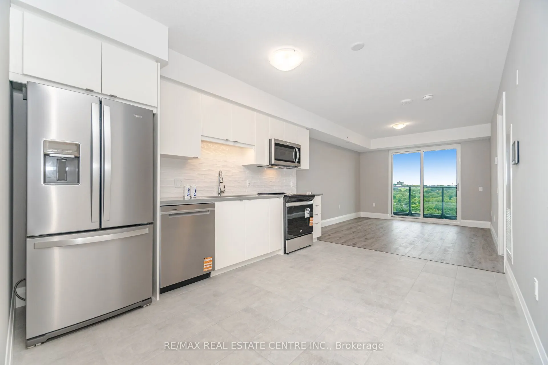 93 Arthur Street South S, #1002