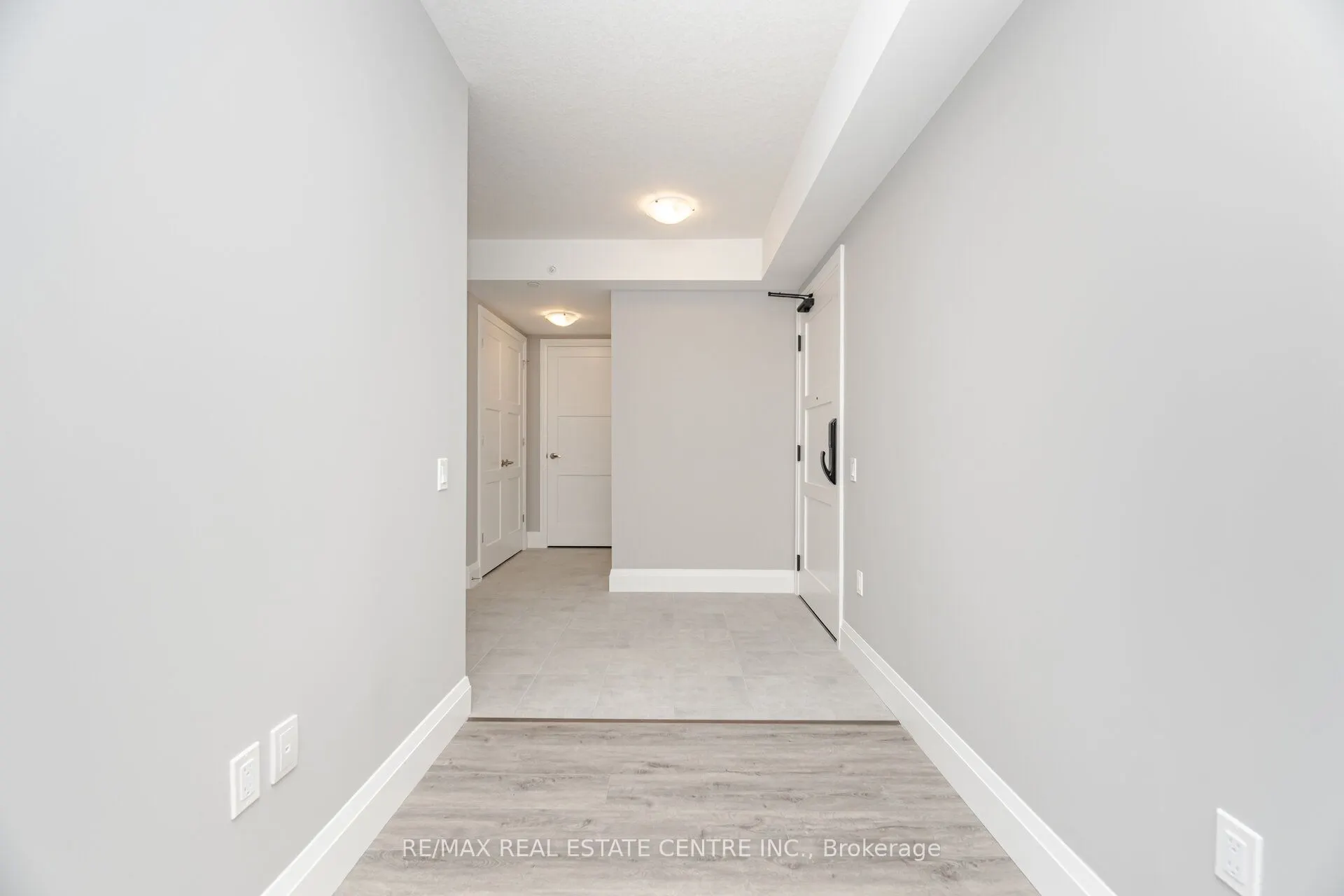 93 Arthur Street South S, #1002