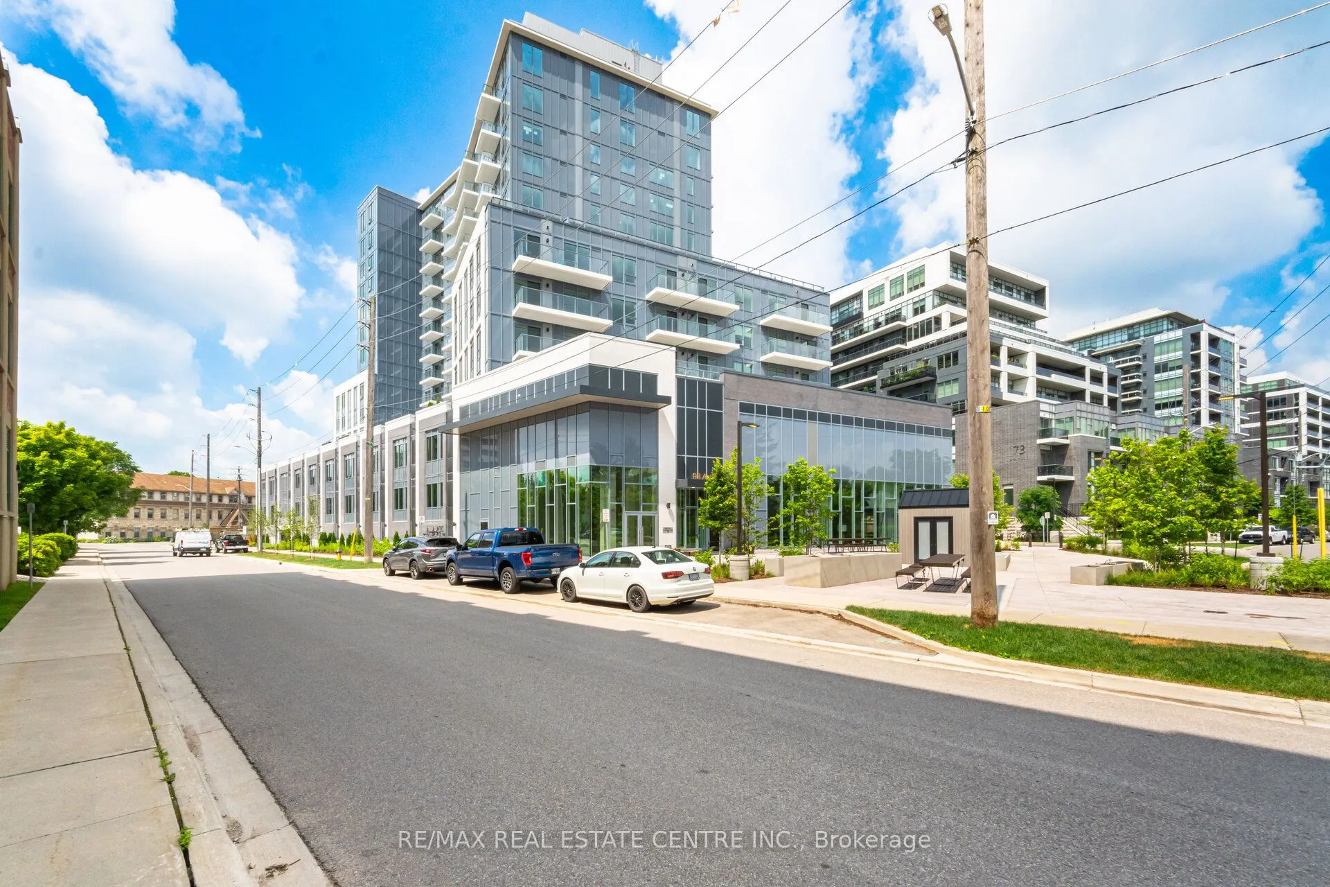 93 Arthur Street South S, #1002
