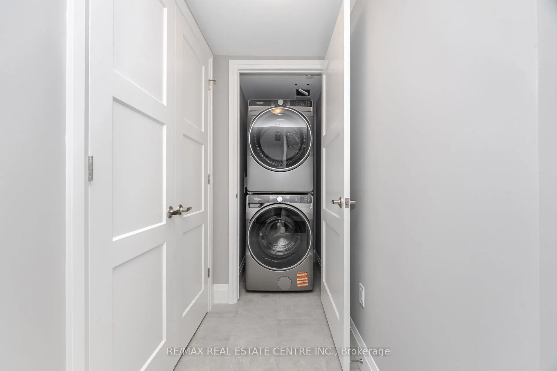 93 Arthur Street South S, #1002