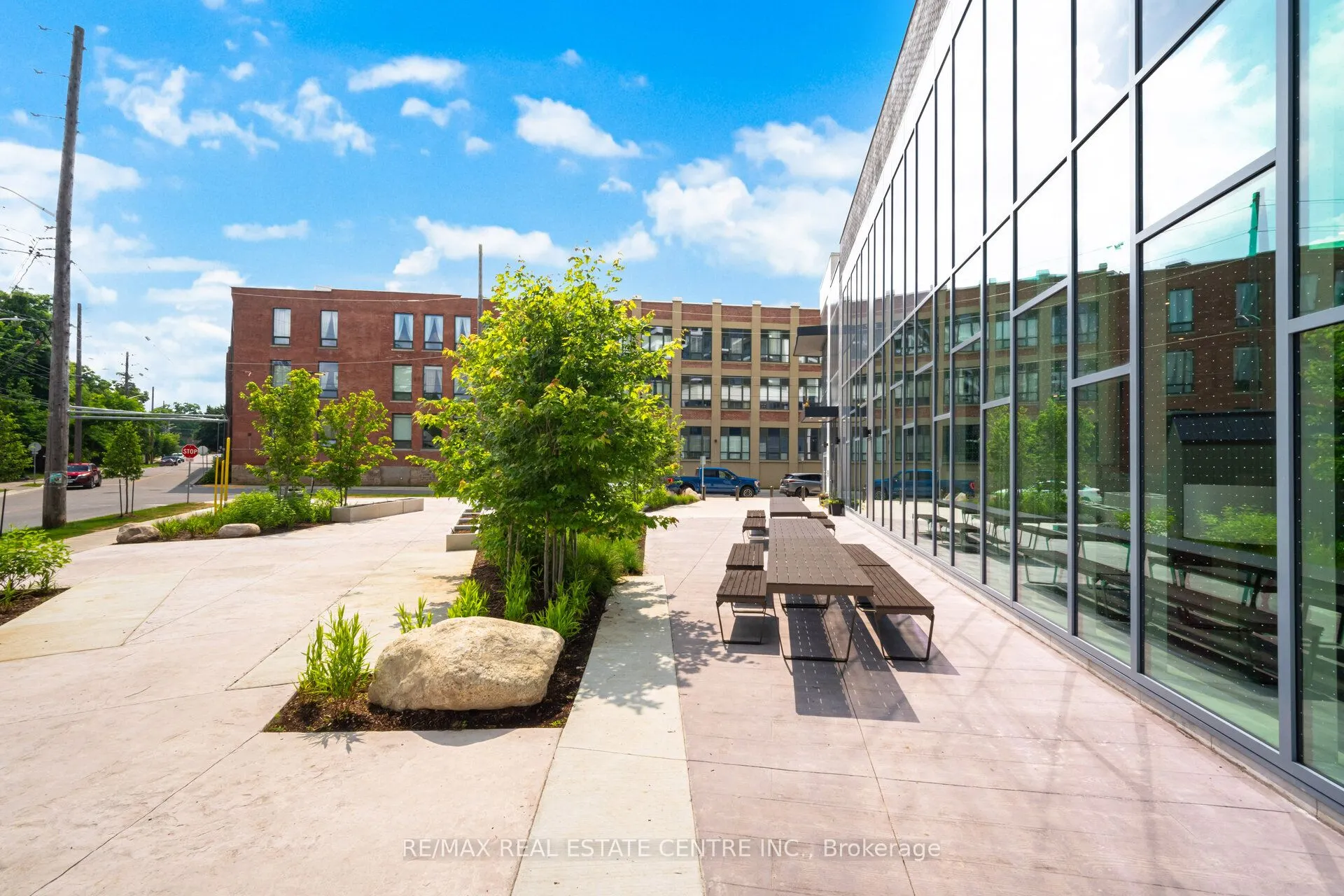 93 Arthur Street South S, #1002