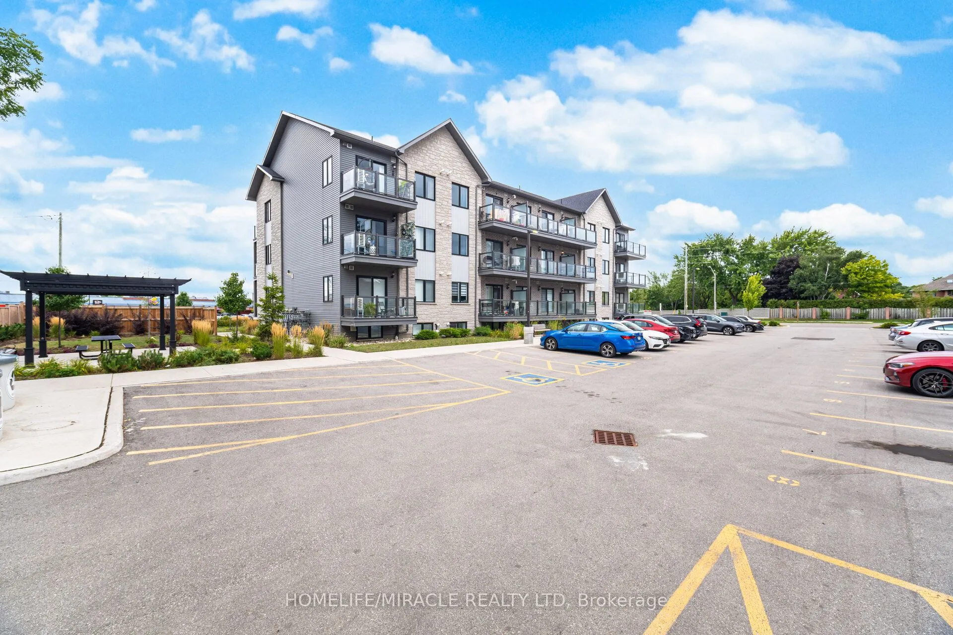721 Franklin Boulevard, #305