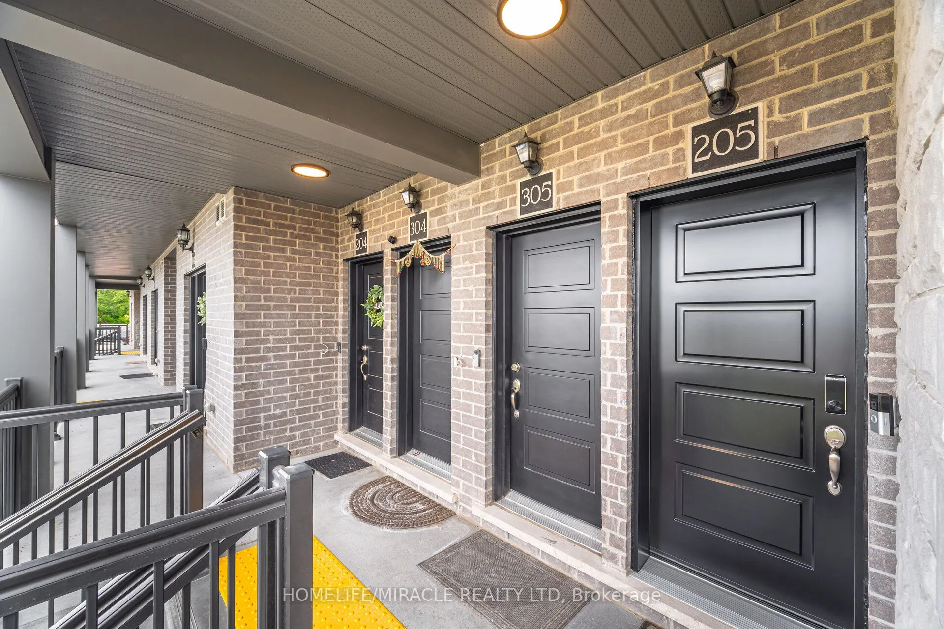721 Franklin Boulevard, #305