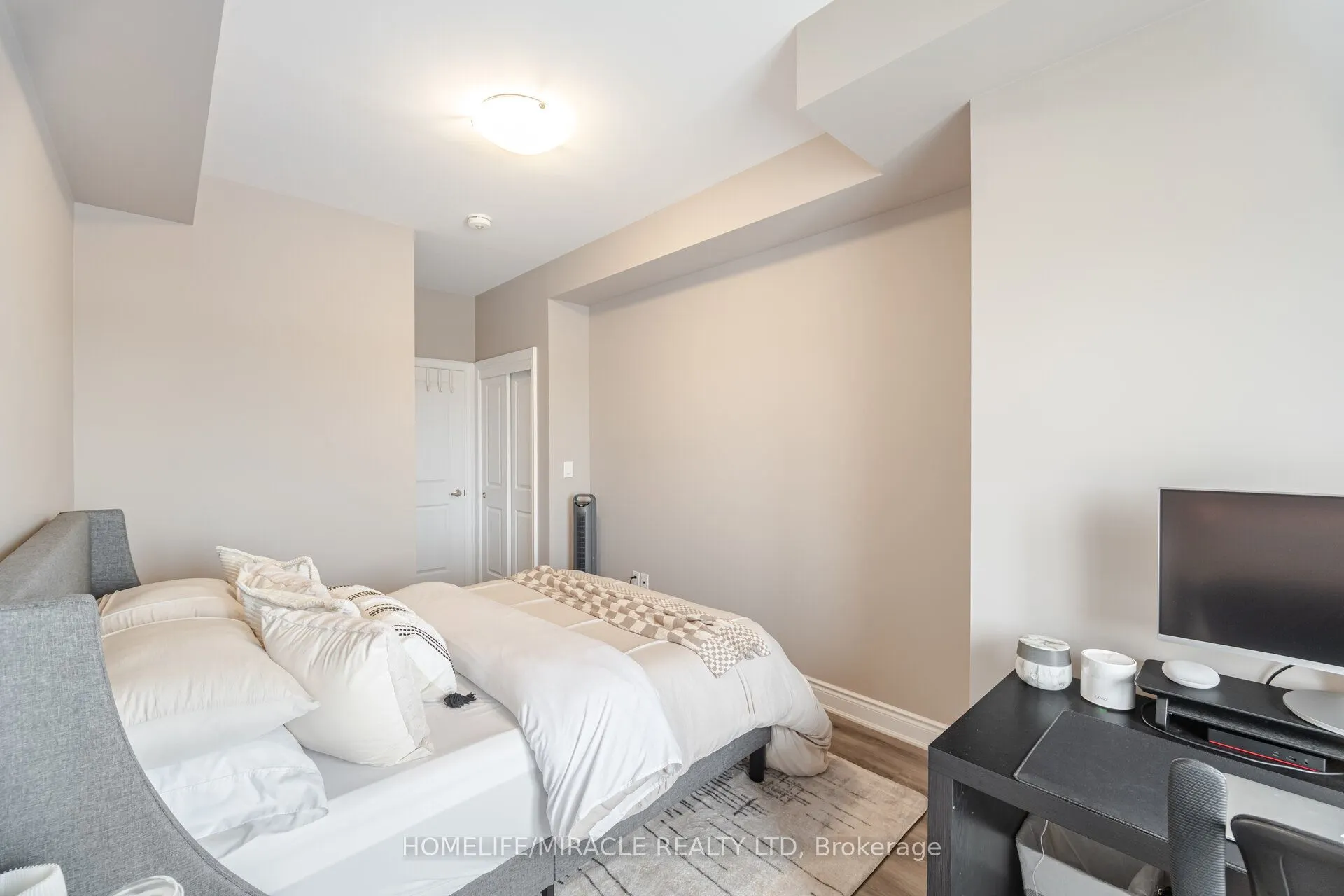 721 Franklin Boulevard, #305