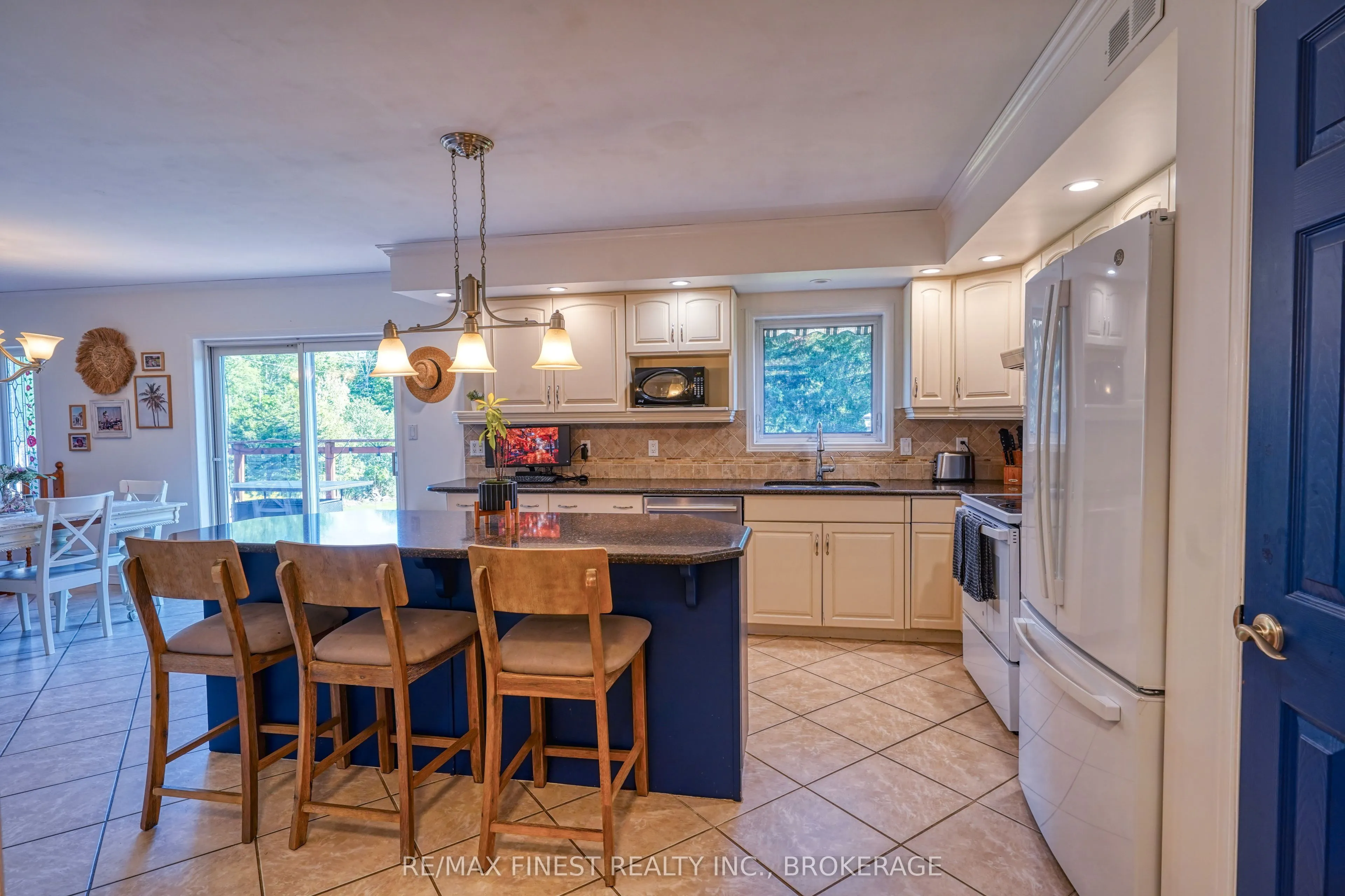 112 Reynolds Road