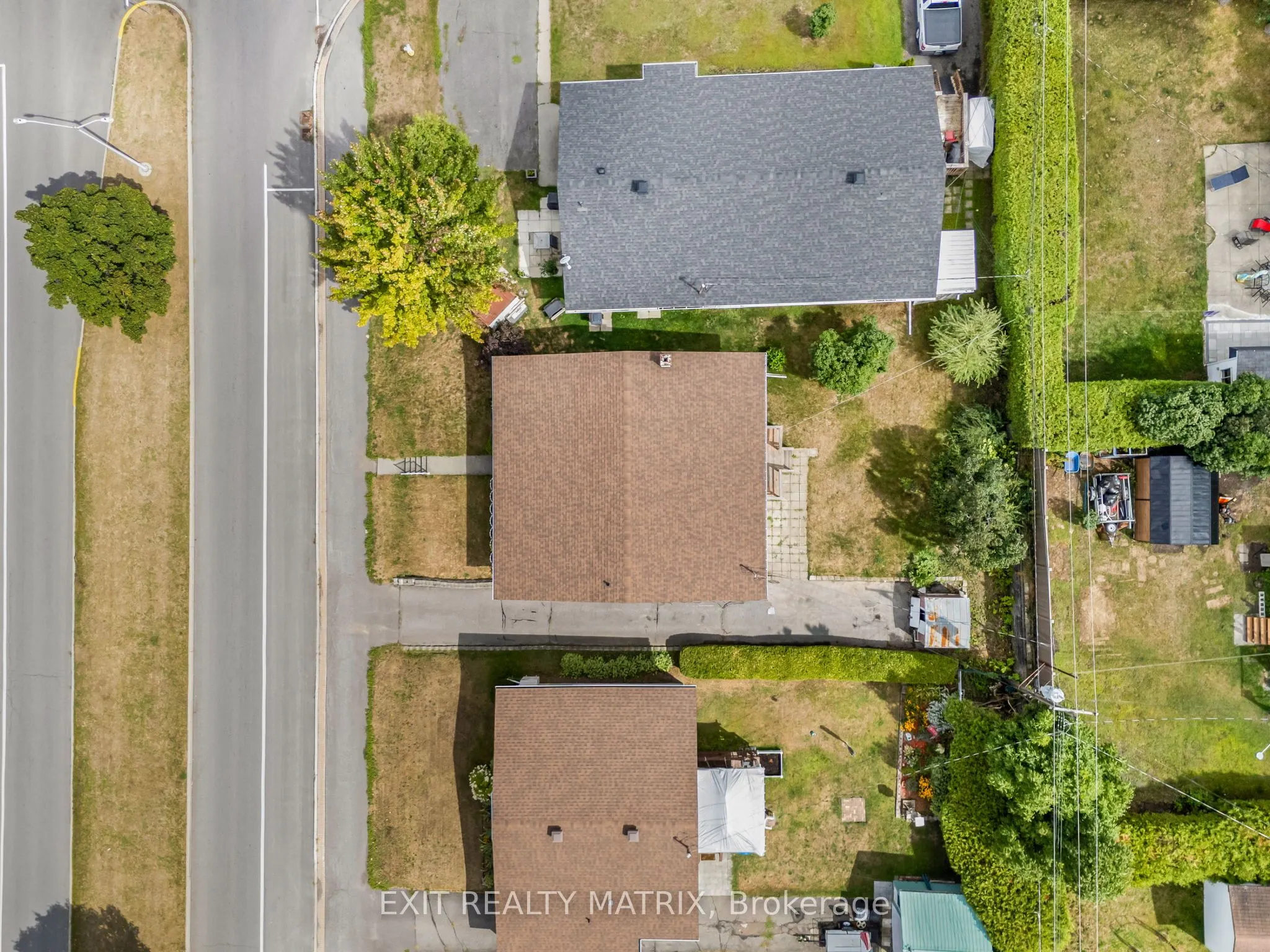 805 Cartier Boulevard