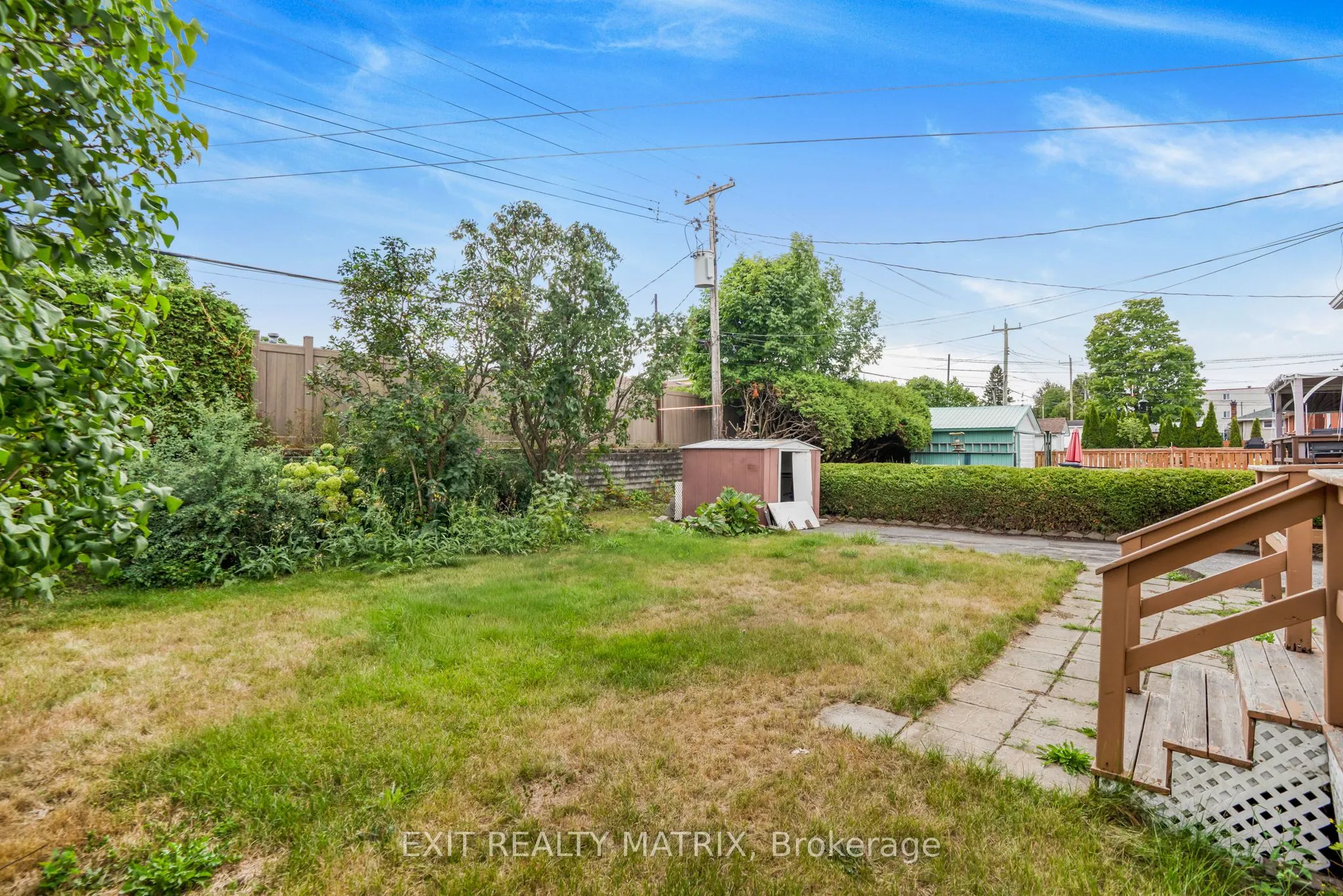 805 Cartier Boulevard