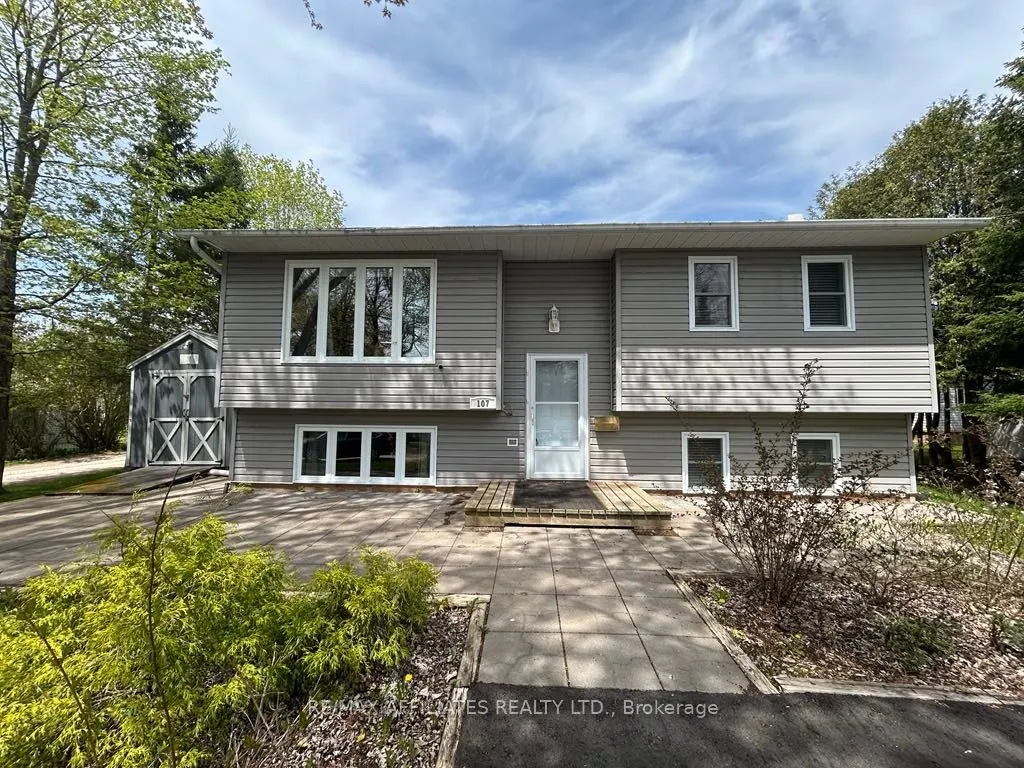 26 Salmon Side Road, #107