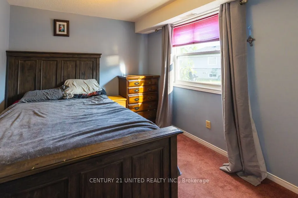 1141 Huntington Circle