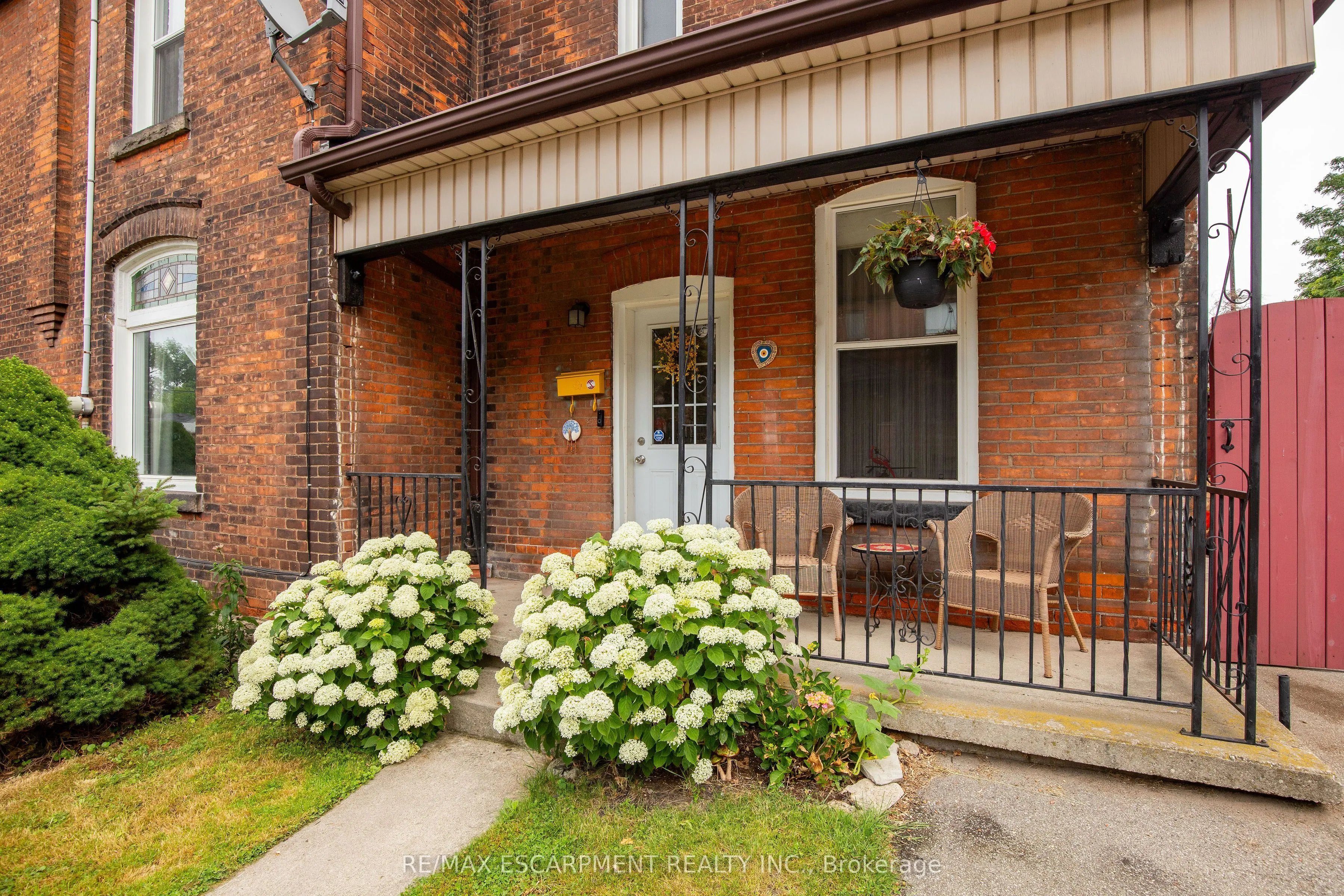 167 NAPIER Street