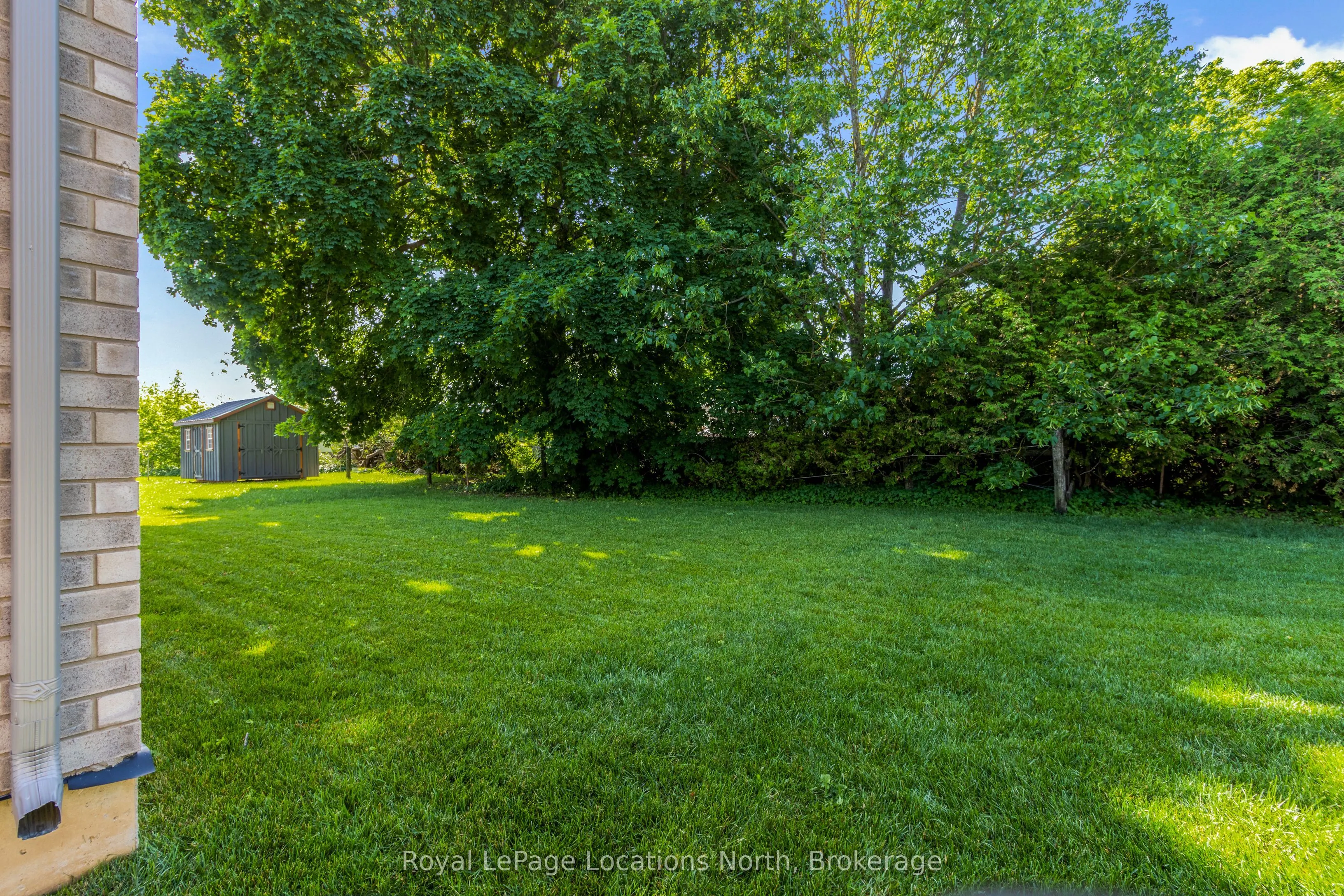 113 EMERSON Way