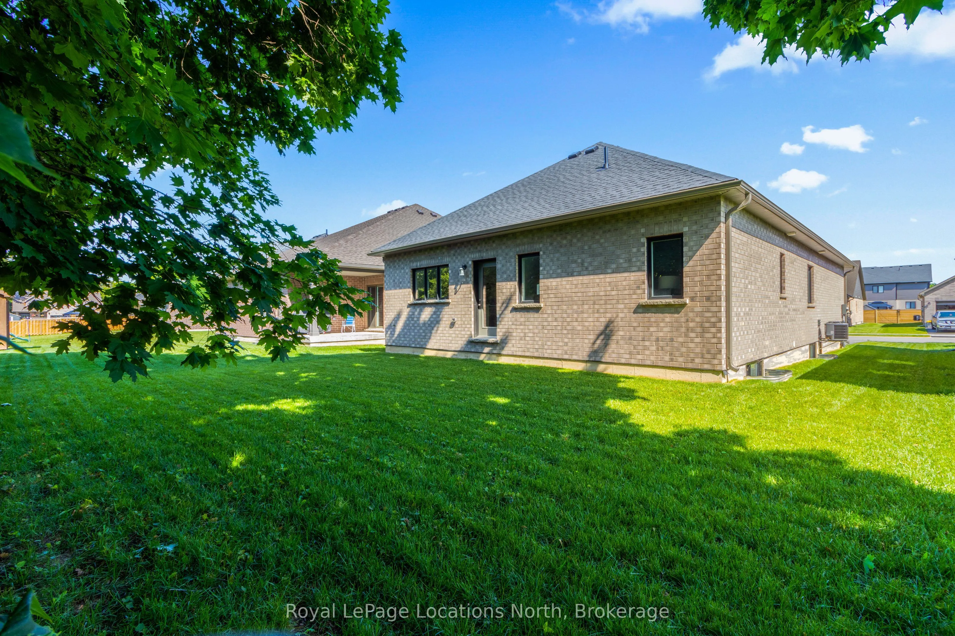113 EMERSON Way