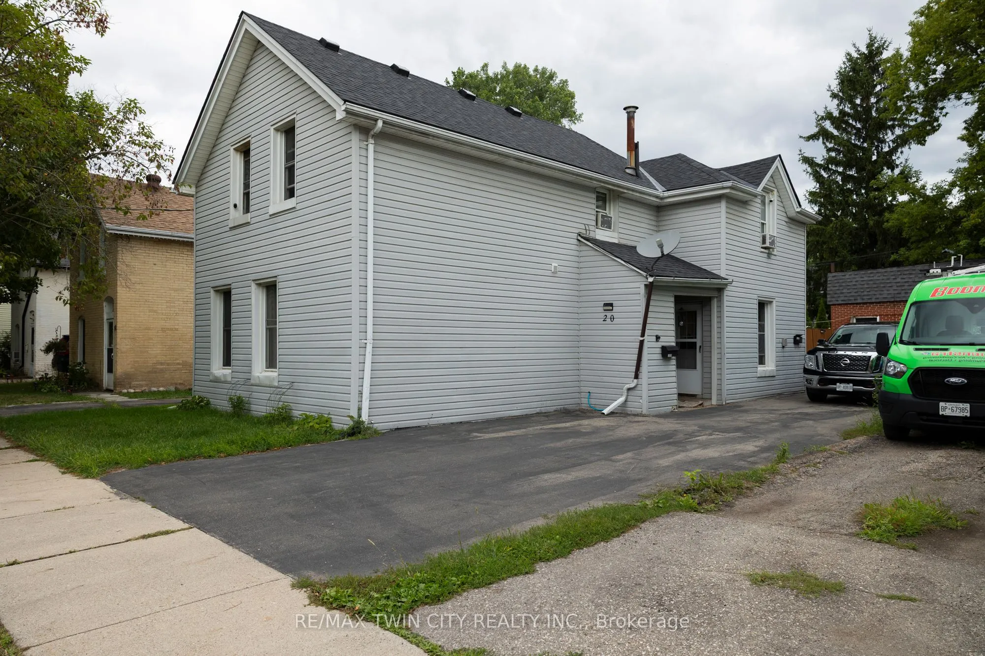 20 SUPERIOR Street