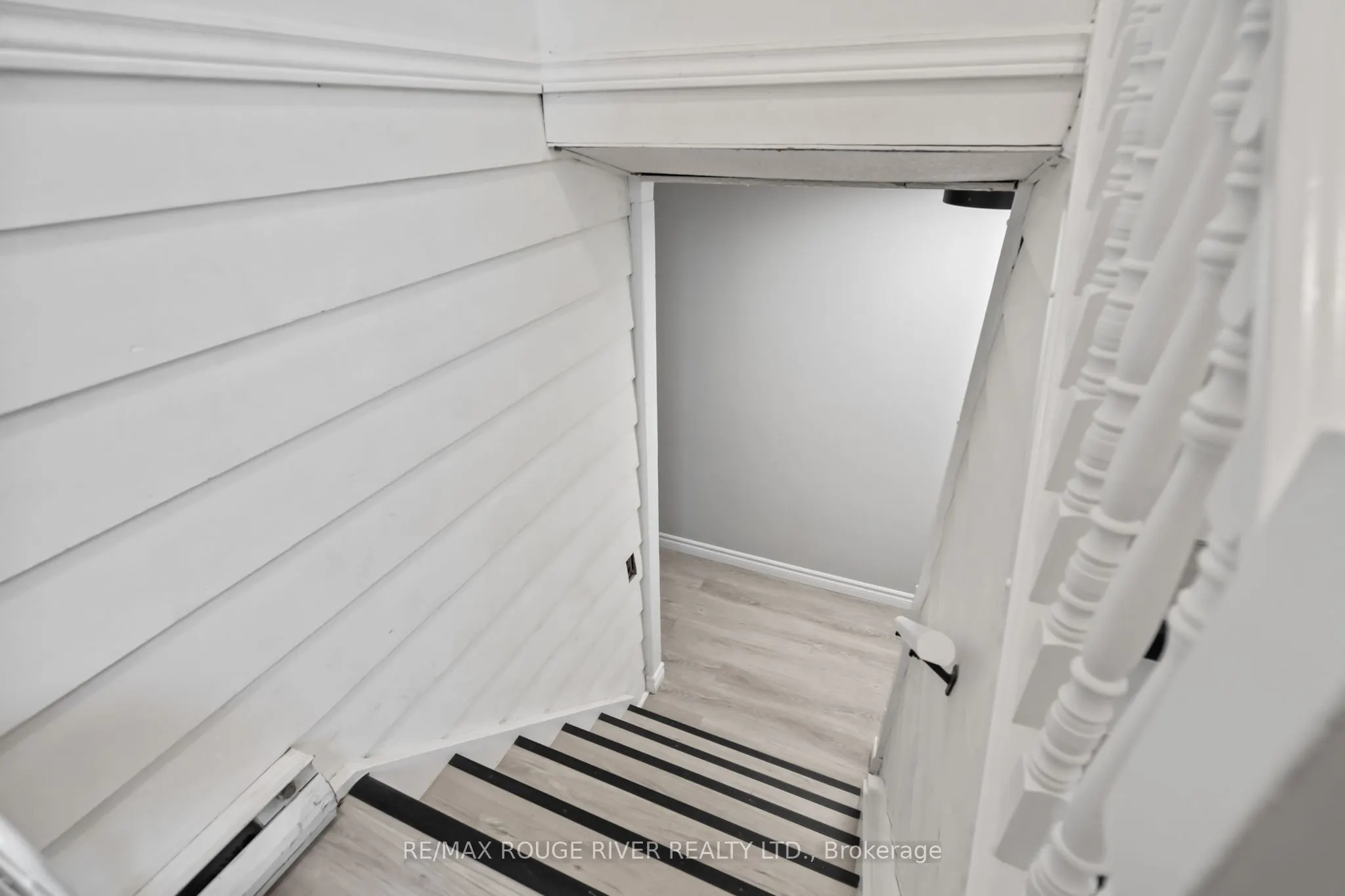 599 Otonabee Drive, #Main