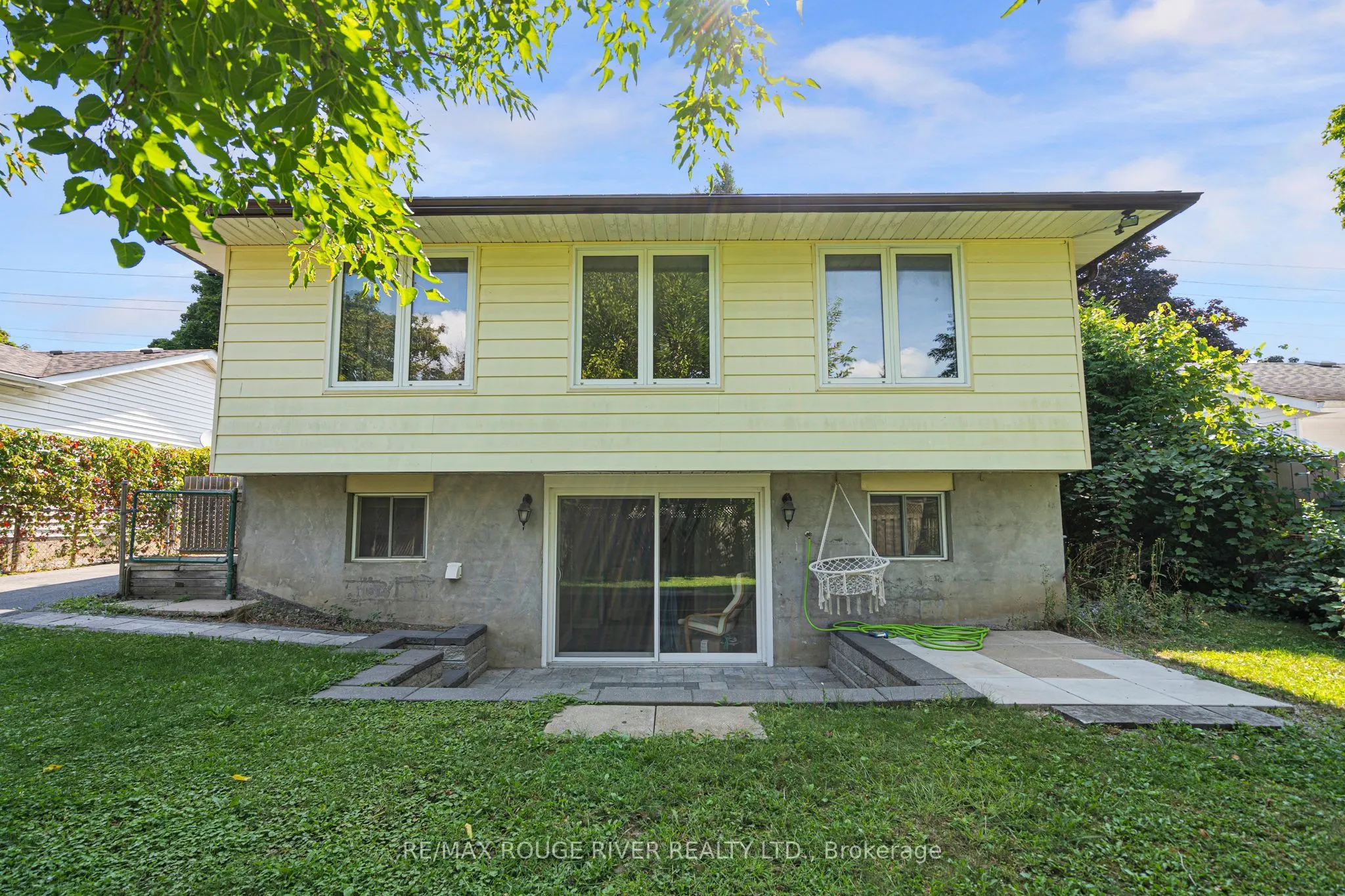 599 Otonabee Drive, #Main