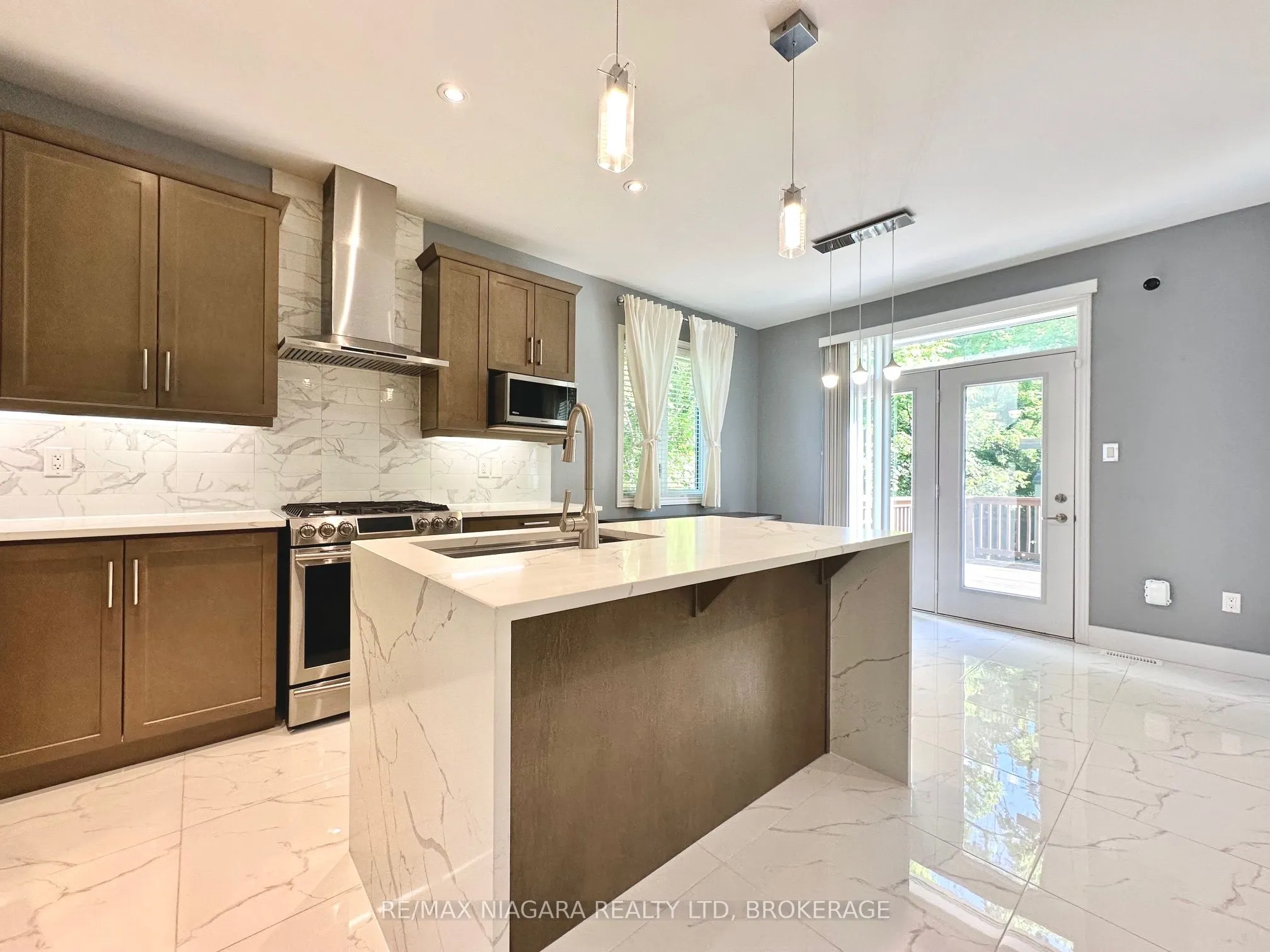 104 Cannery Drive